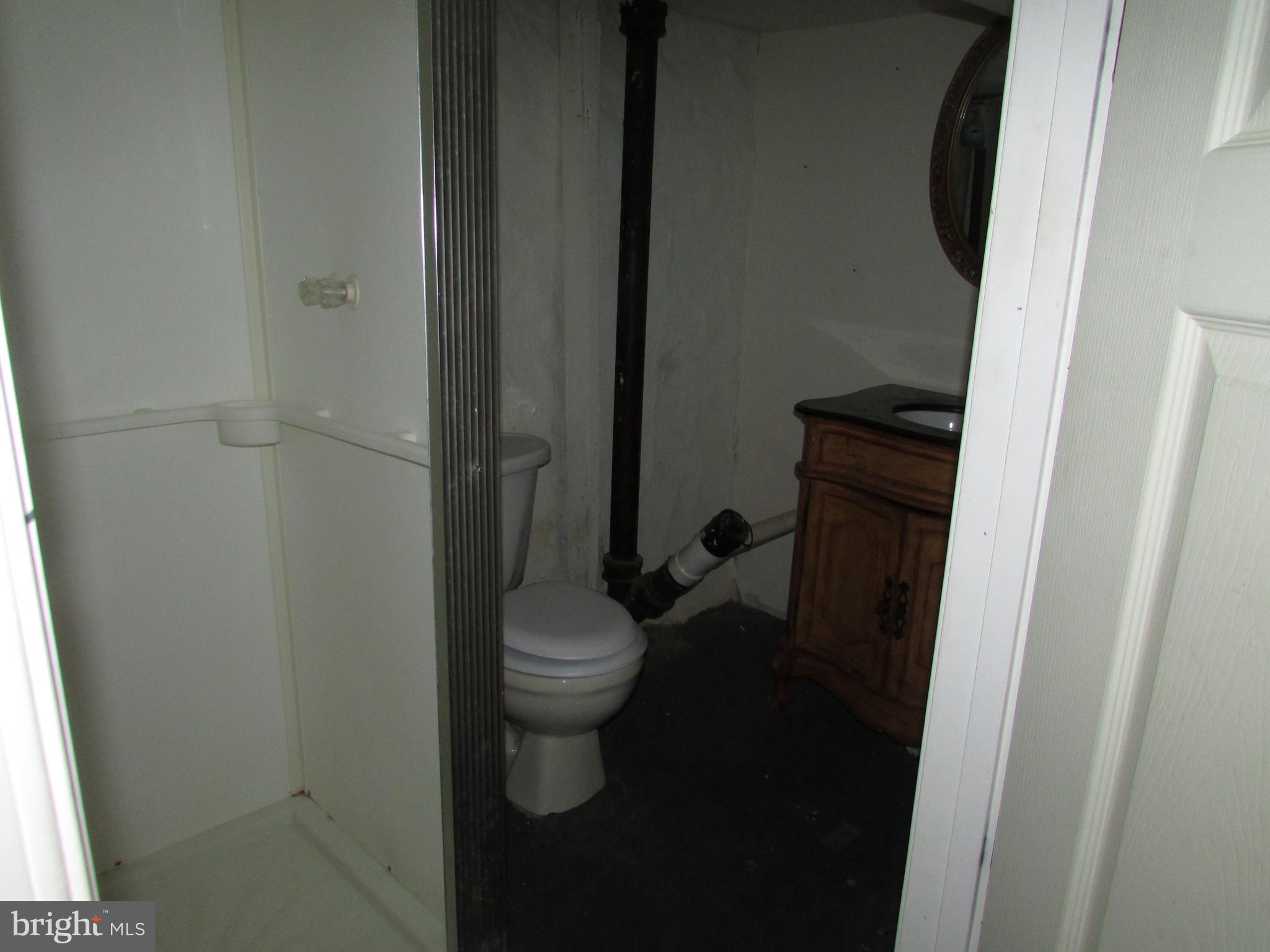 EDMONDSON VIILLAGE - Residential