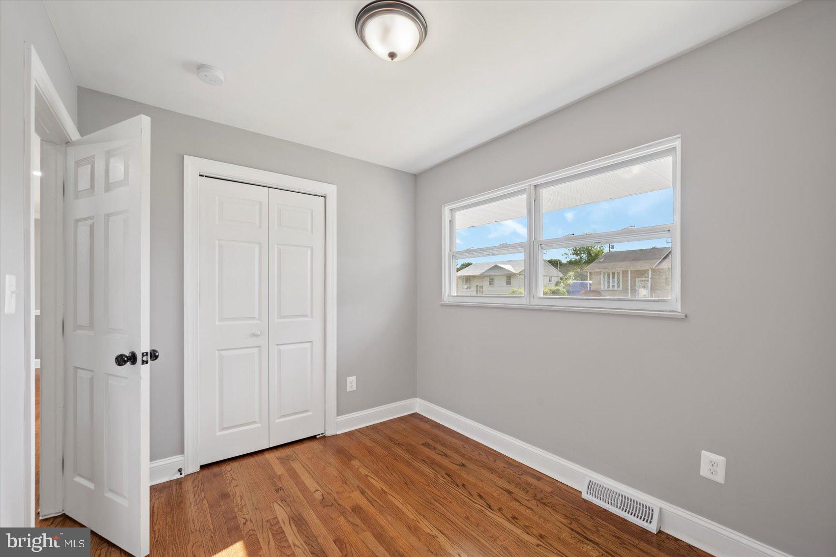 WINDSOR - Residential