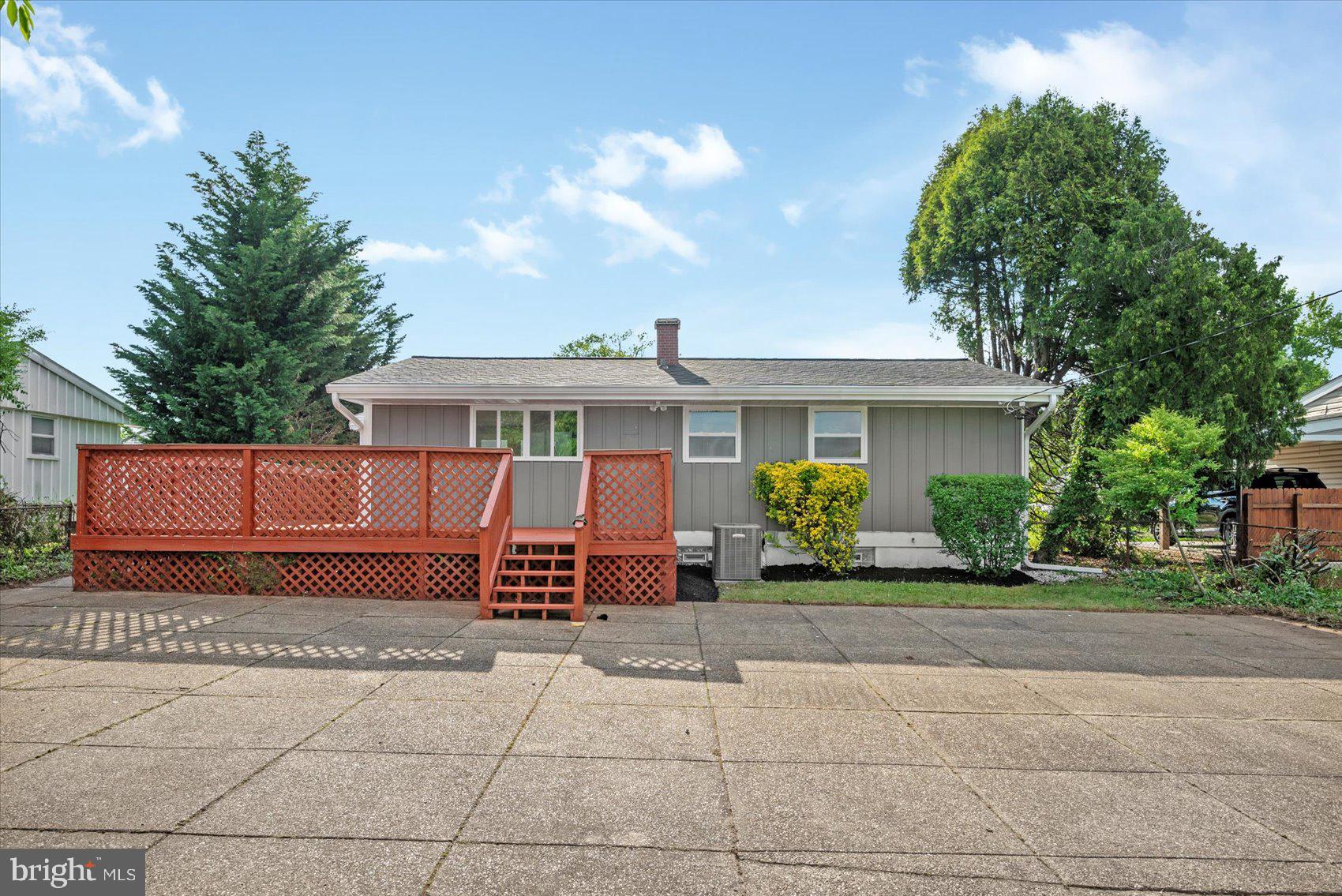 WINDSOR - Residential