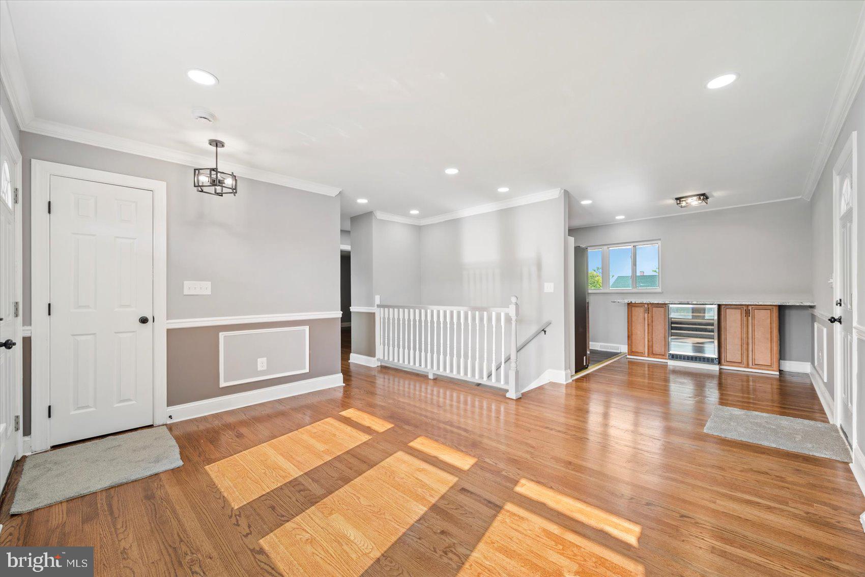 WINDSOR - Residential