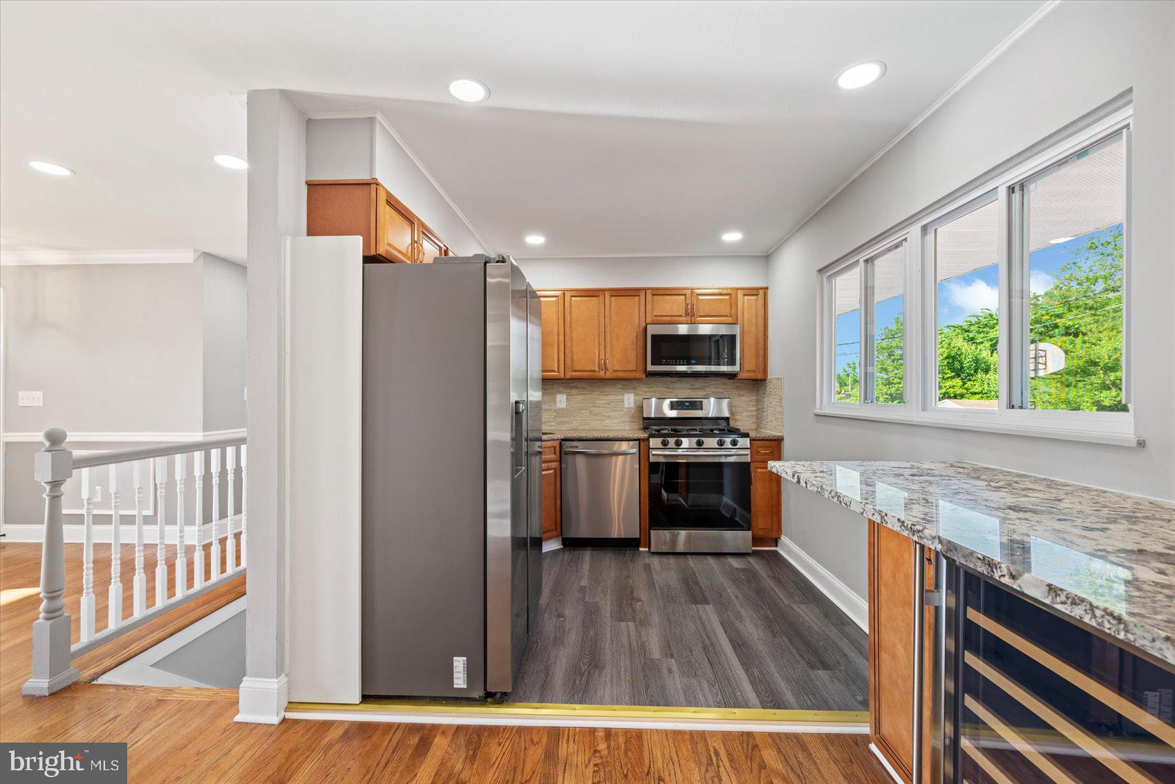 WINDSOR - Residential