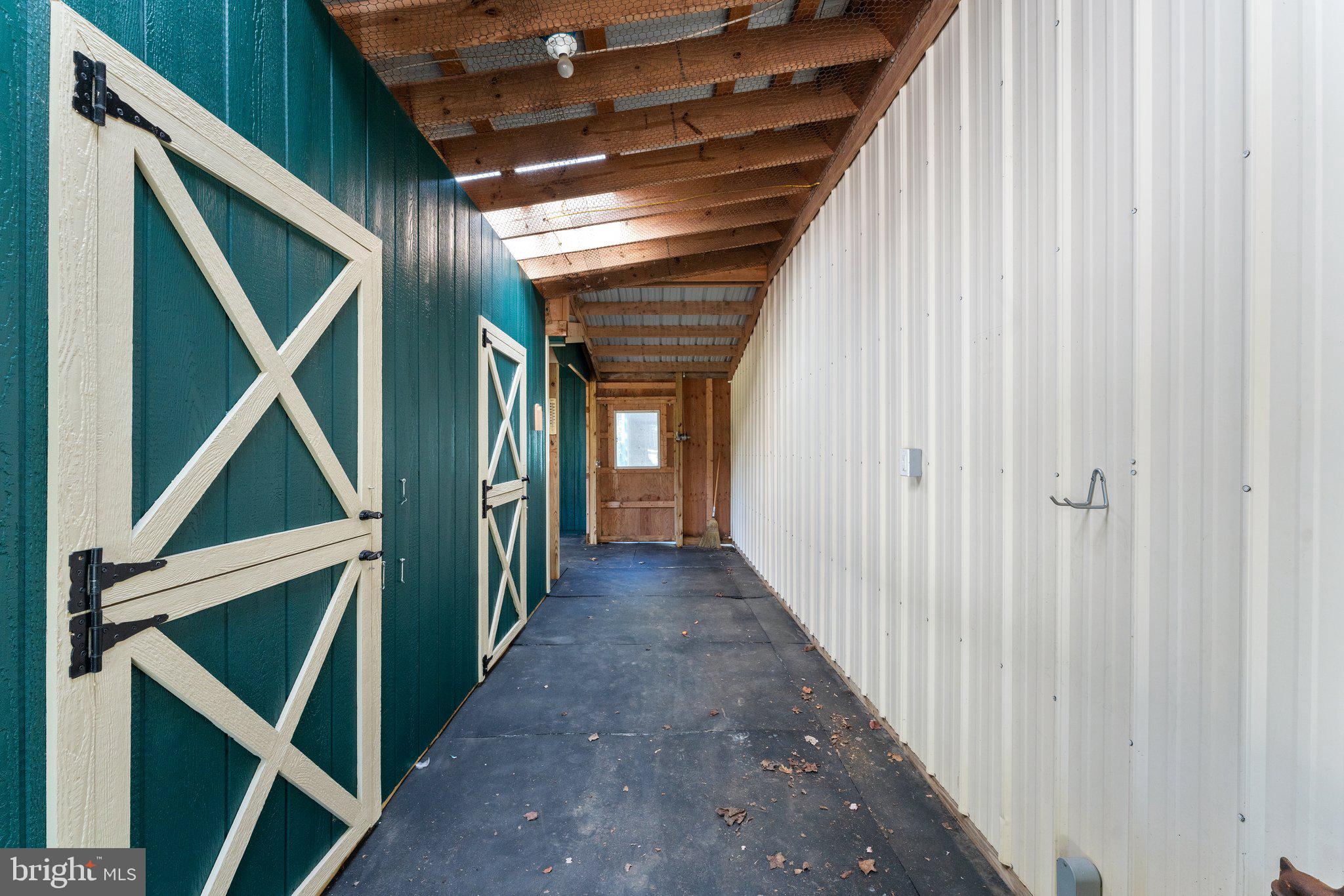 DRAKE, J B - LAUREL HILL A/K/A - Residential