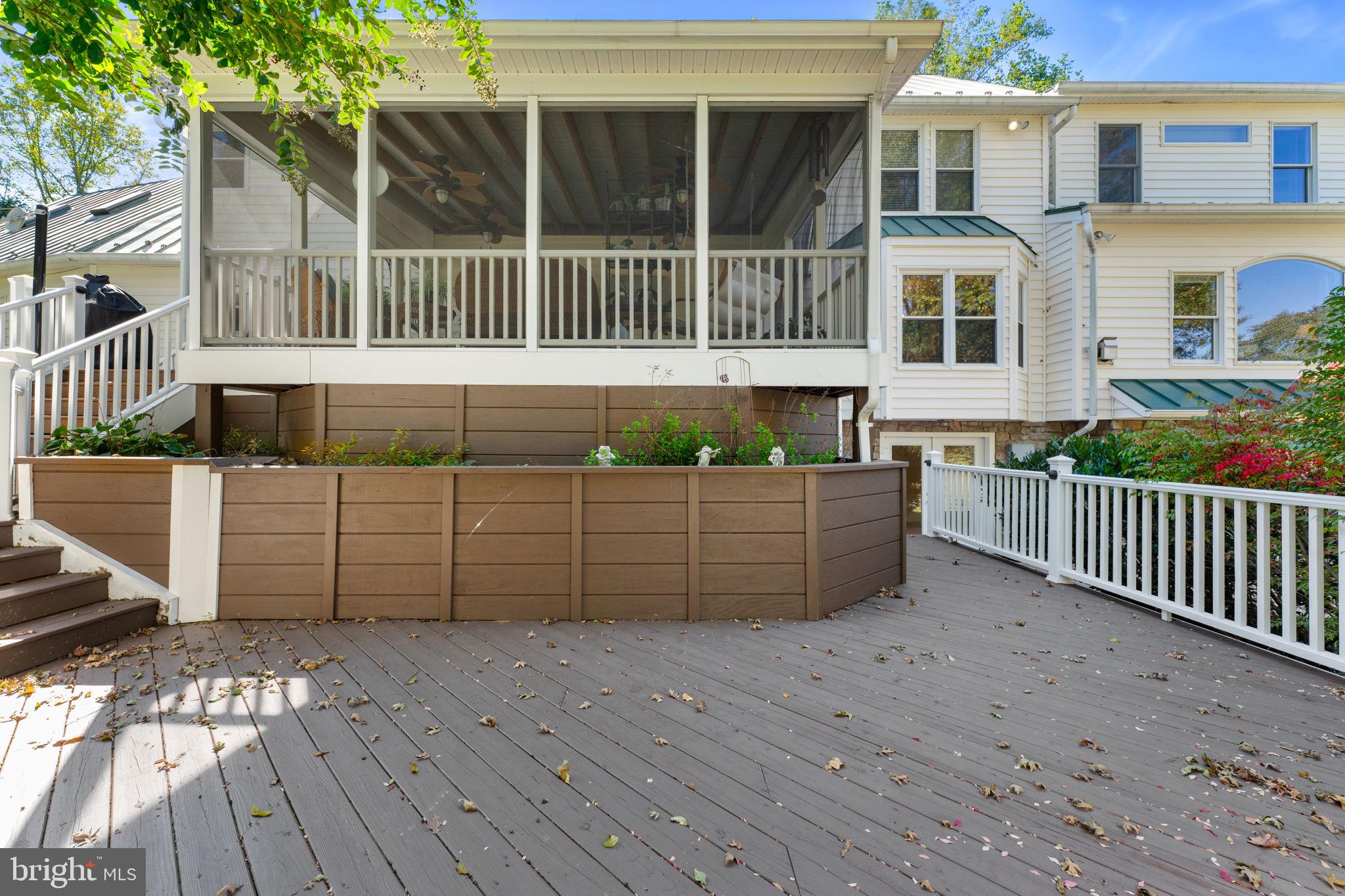 DRAKE, J B - LAUREL HILL A/K/A - Residential