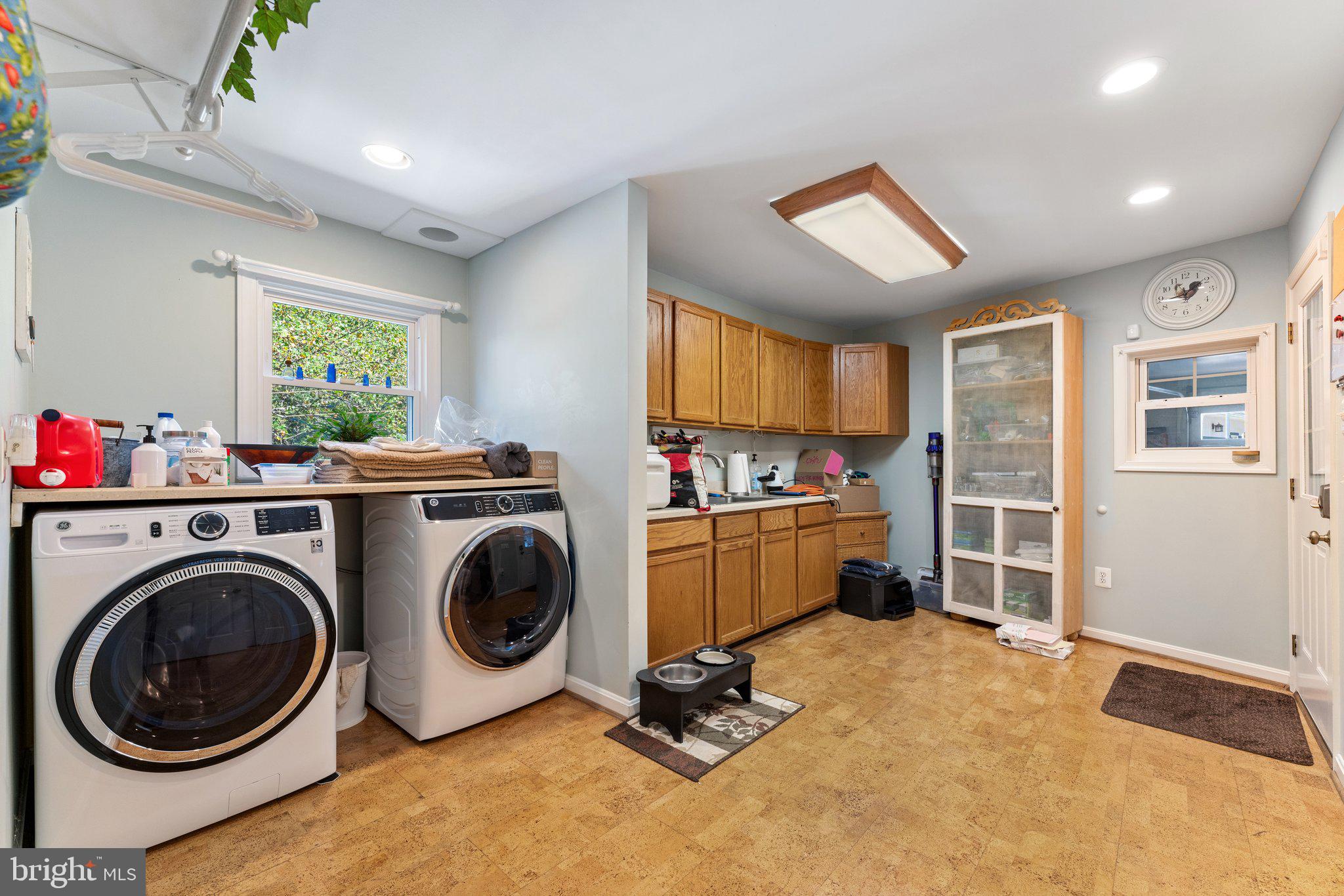 DRAKE, J B - LAUREL HILL A/K/A - Residential