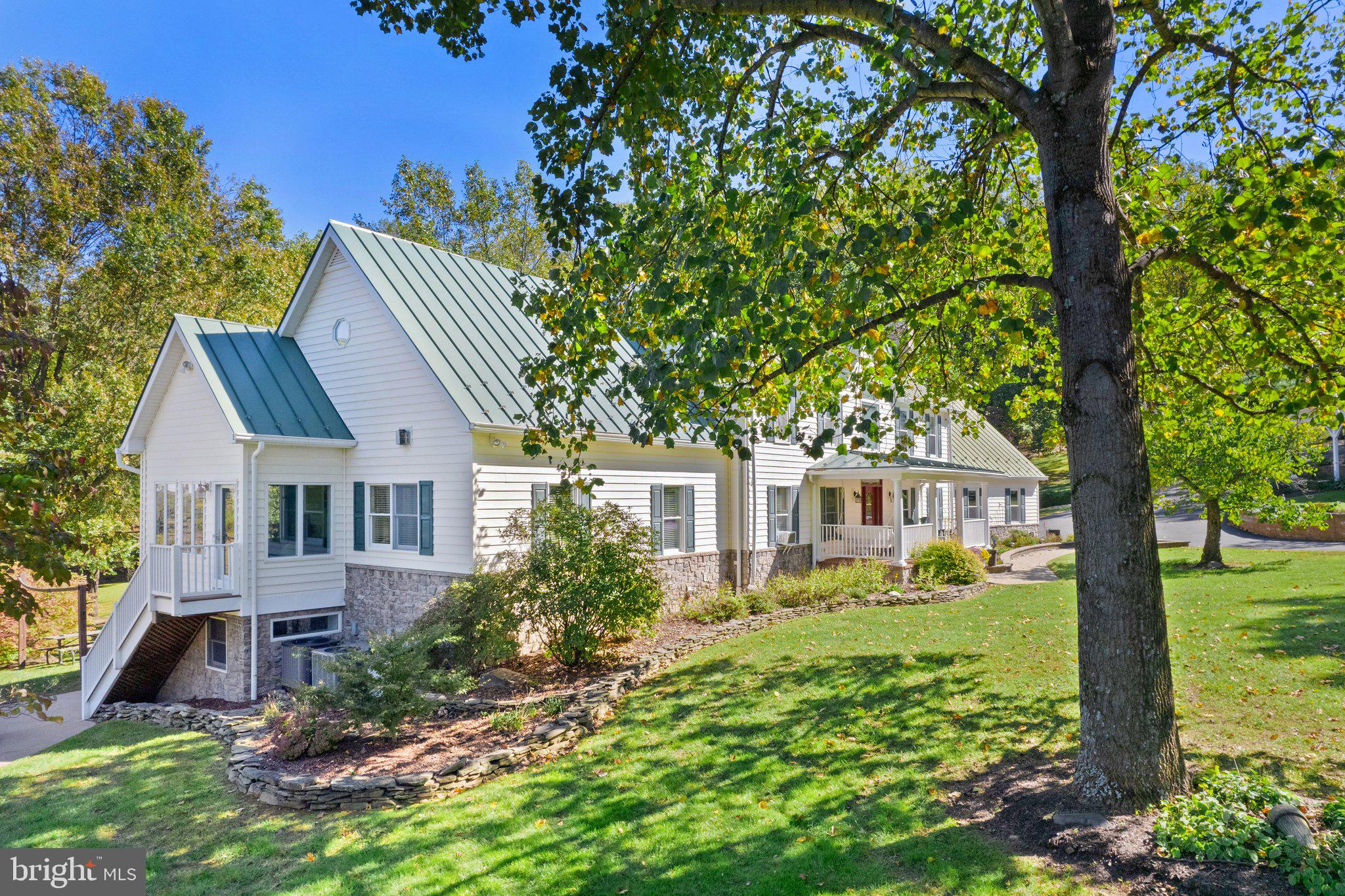 DRAKE, J B - LAUREL HILL A/K/A - Residential