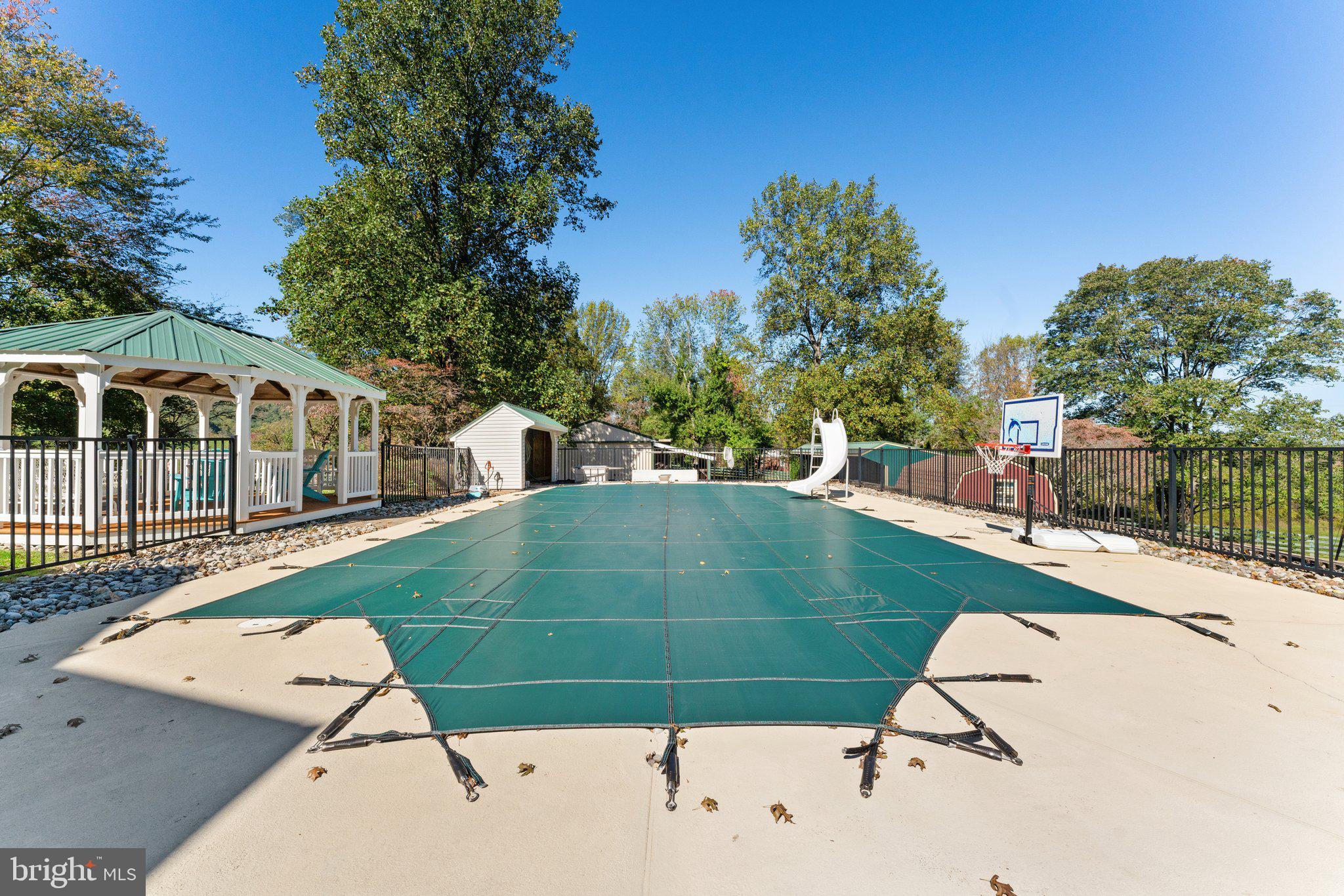 DRAKE, J B - LAUREL HILL A/K/A - Residential