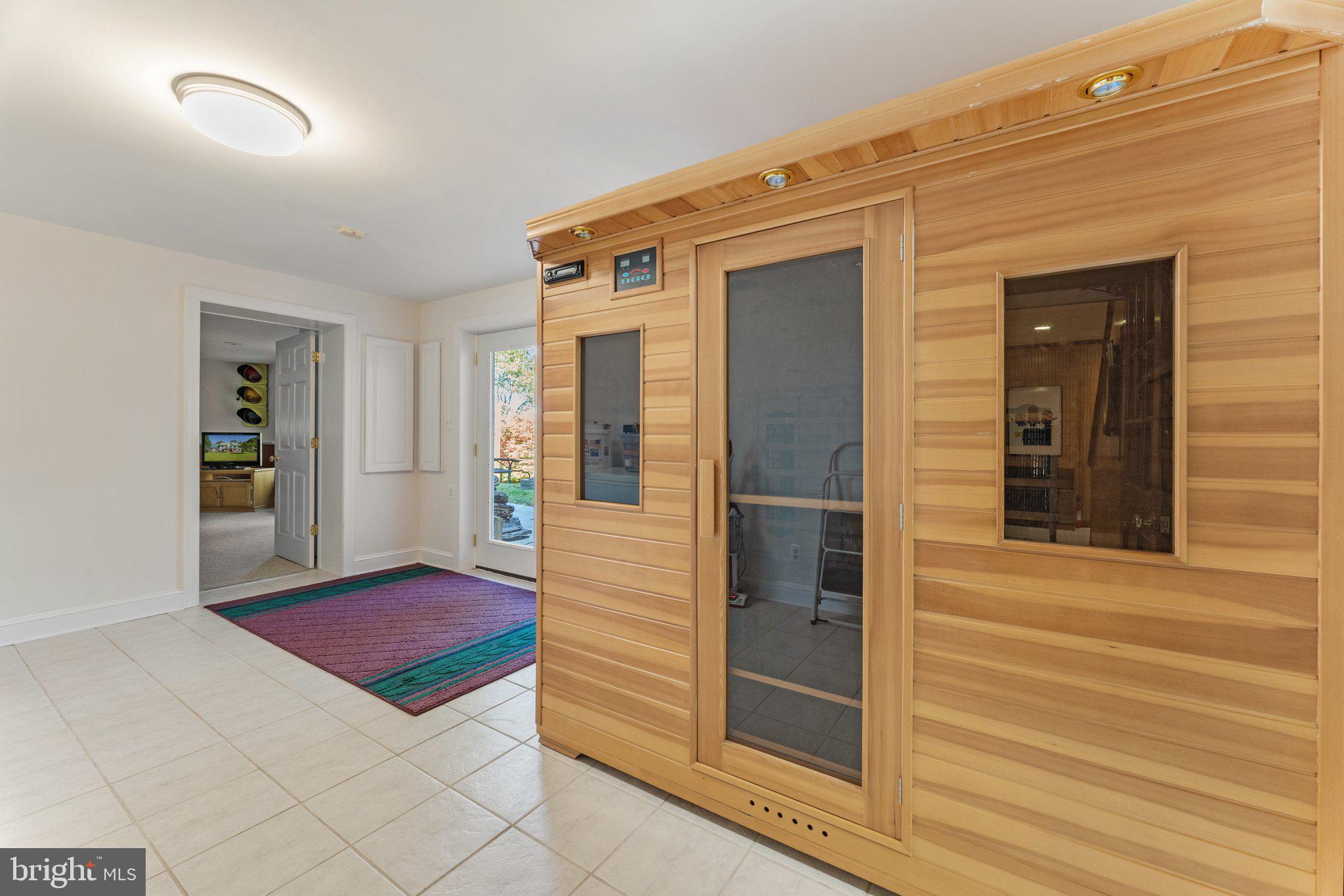 DRAKE, J B - LAUREL HILL A/K/A - Residential