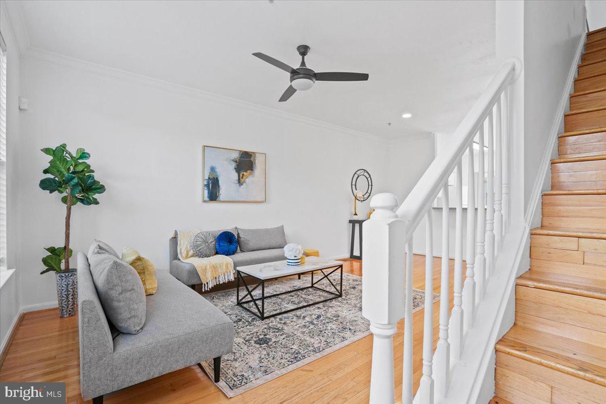 PARKSIDE AT ASHBURN - Residential