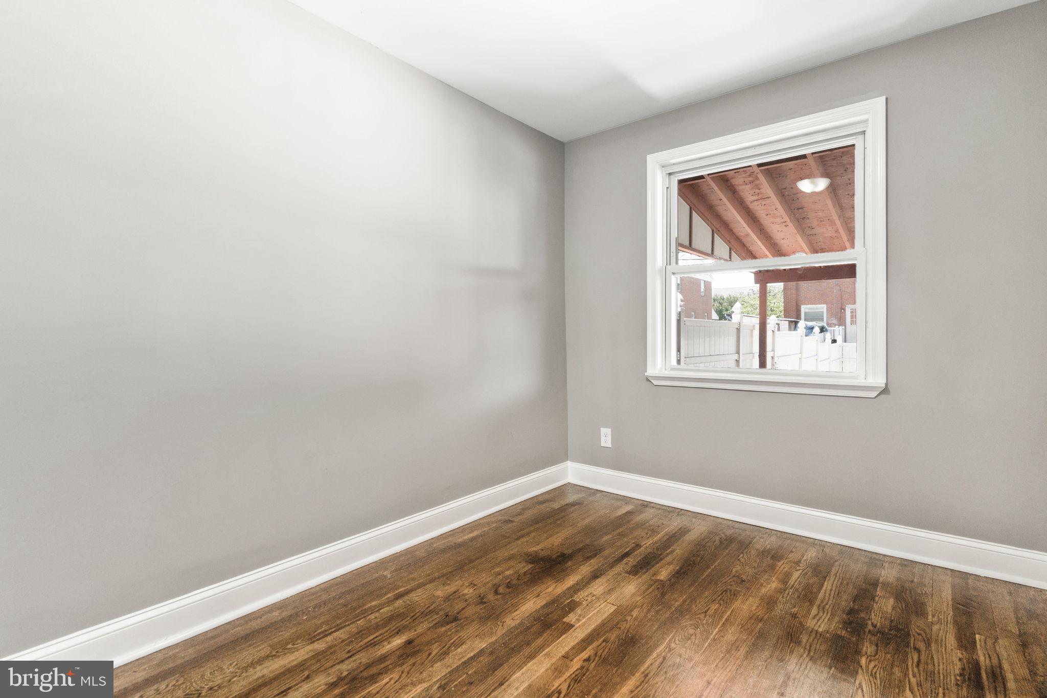 MIDDLESEX - Residential