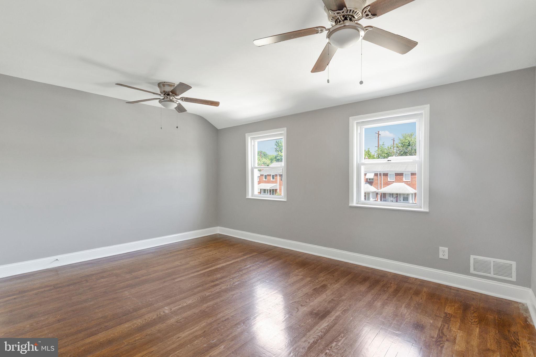 MIDDLESEX - Residential