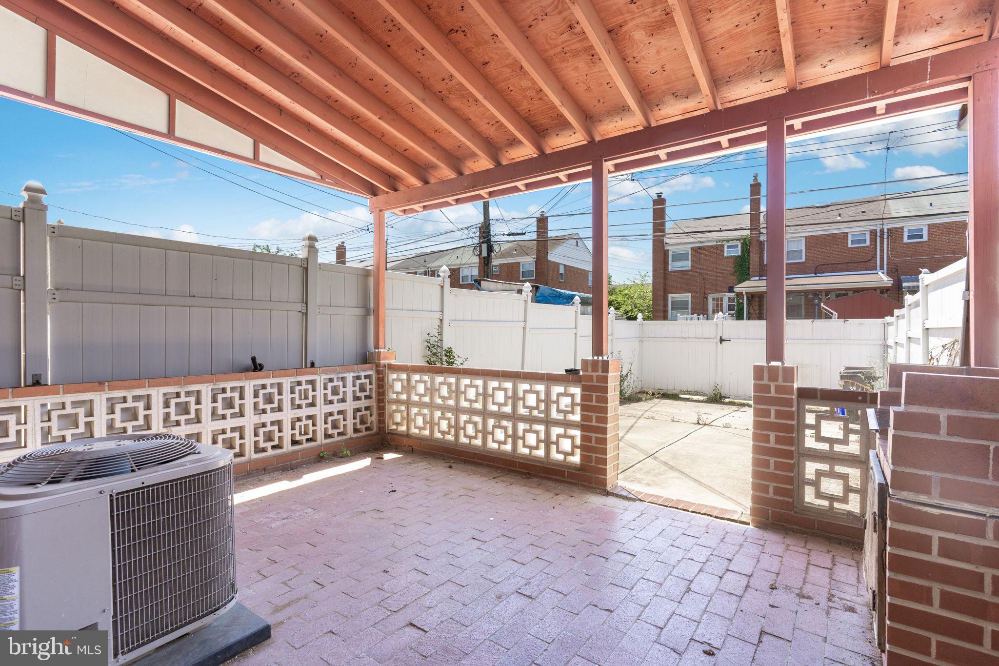 MIDDLESEX - Residential