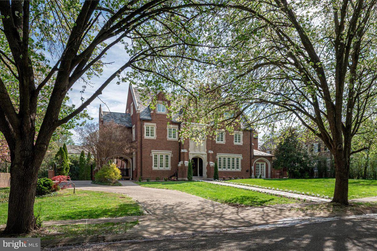 GUILFORD HISTORIC DISTRICT - Residential