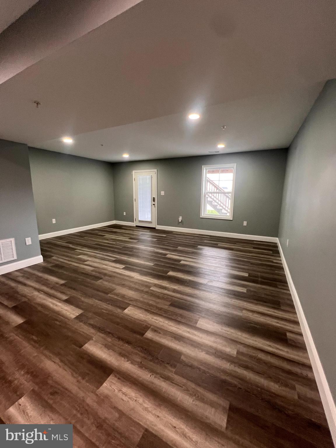 COMMUNITIES OF BURWELL - Residential Lease