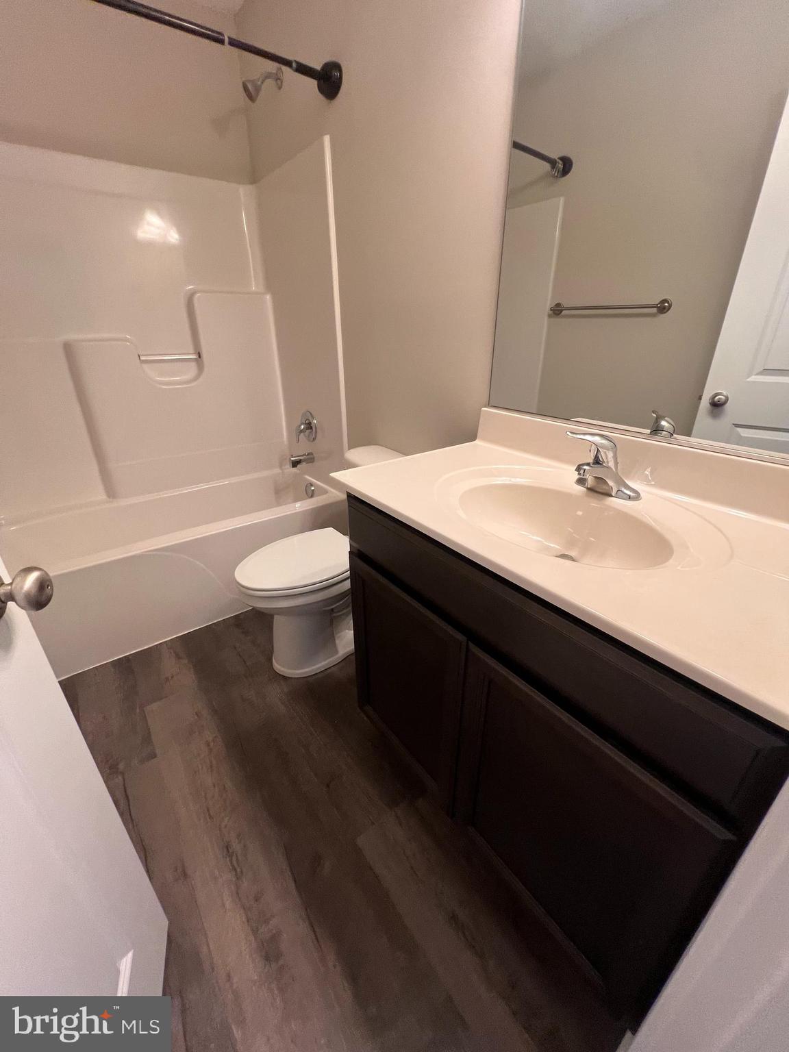 COMMUNITIES OF BURWELL - Residential Lease