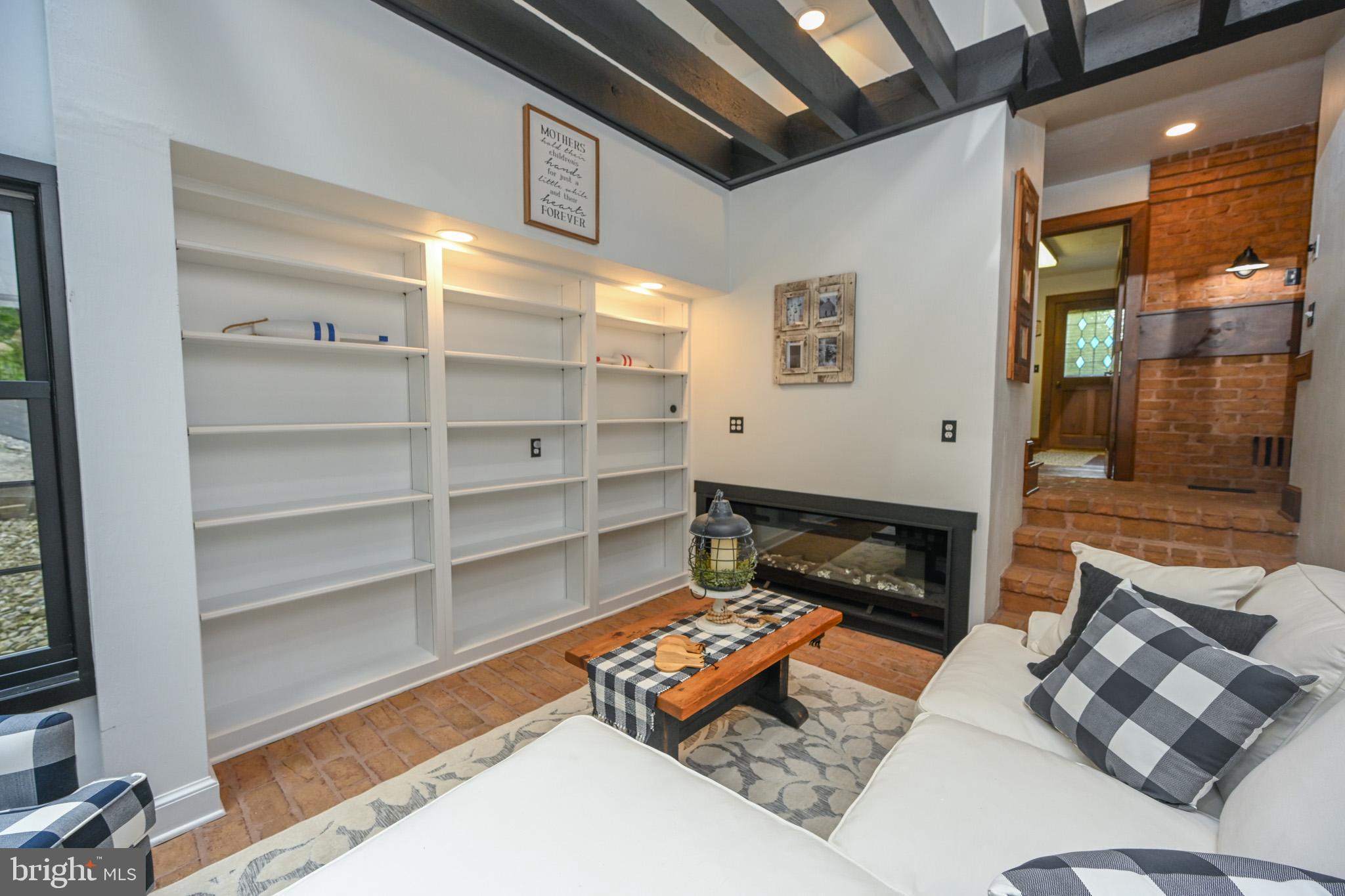 PERGIN FARM - Residential