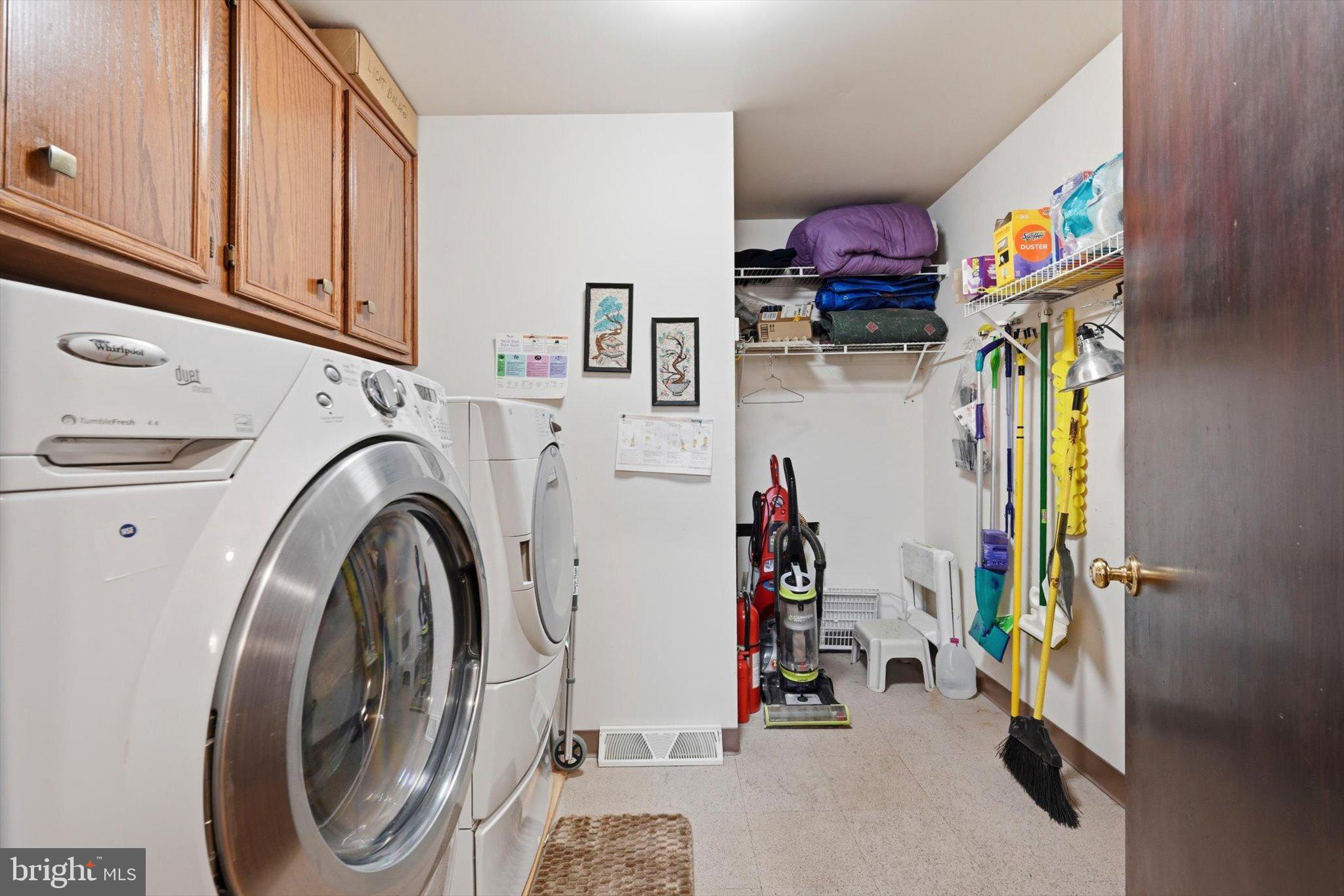 WELLINGTON DOWNES - Residential