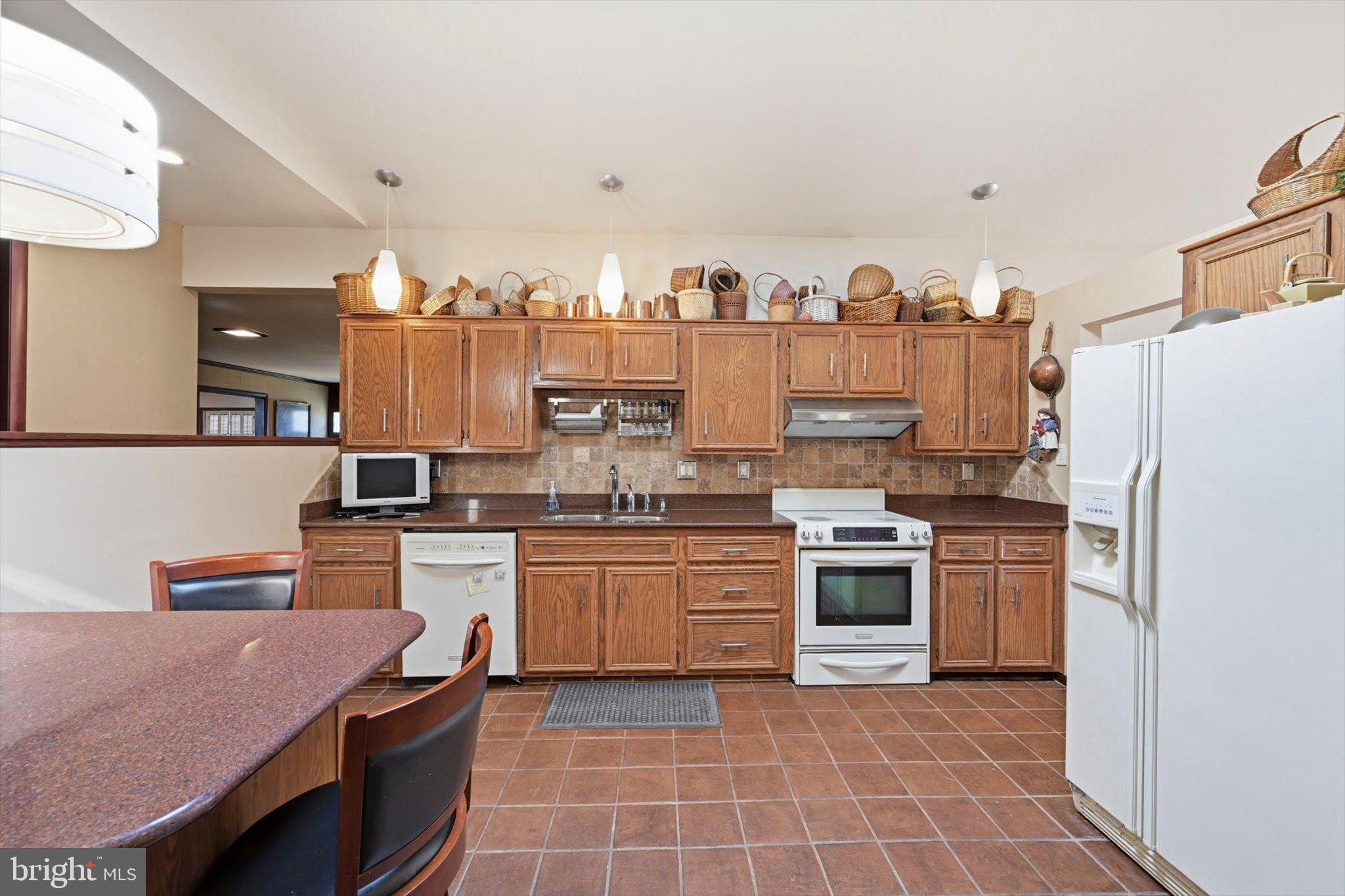 WELLINGTON DOWNES - Residential