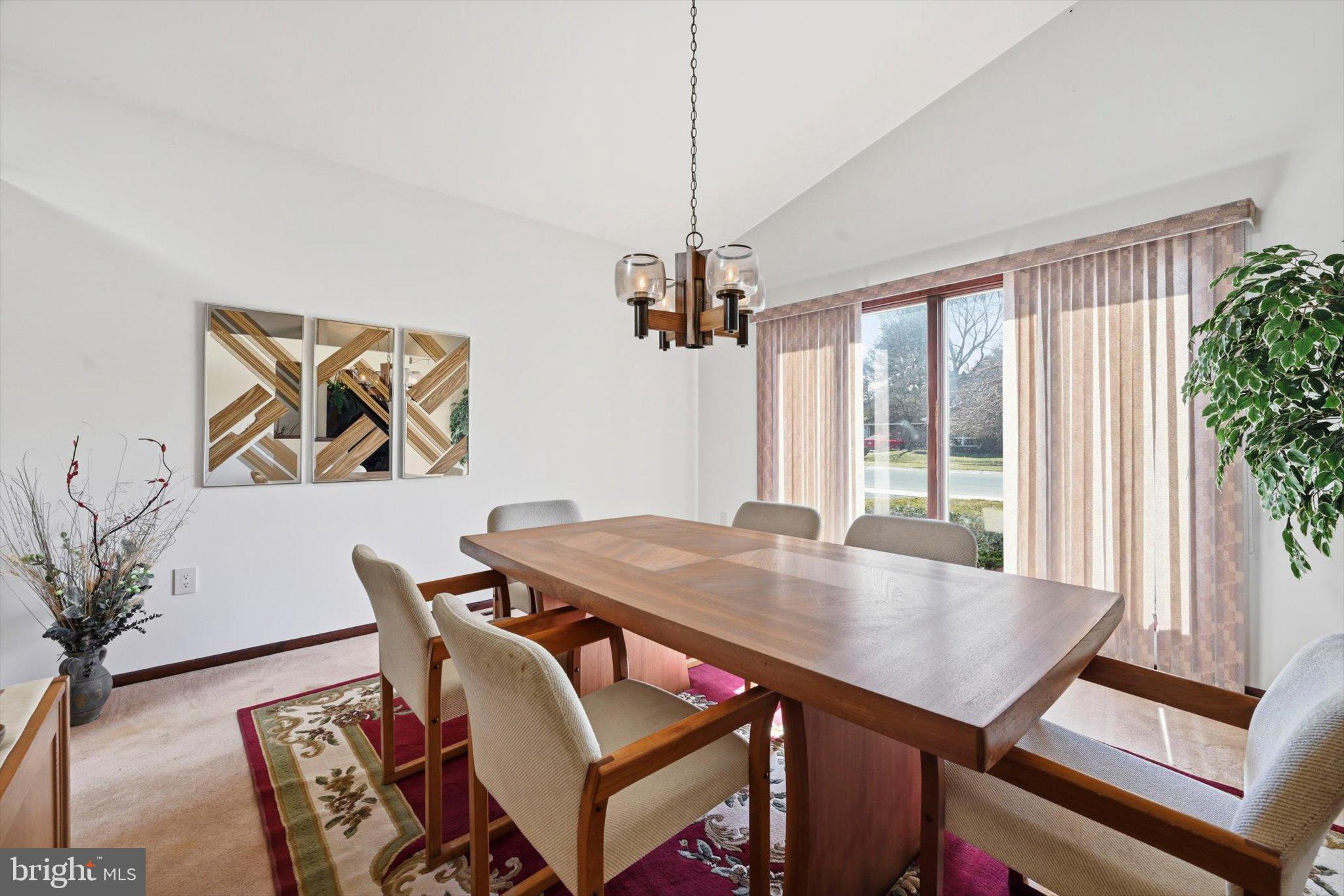 WELLINGTON DOWNES - Residential