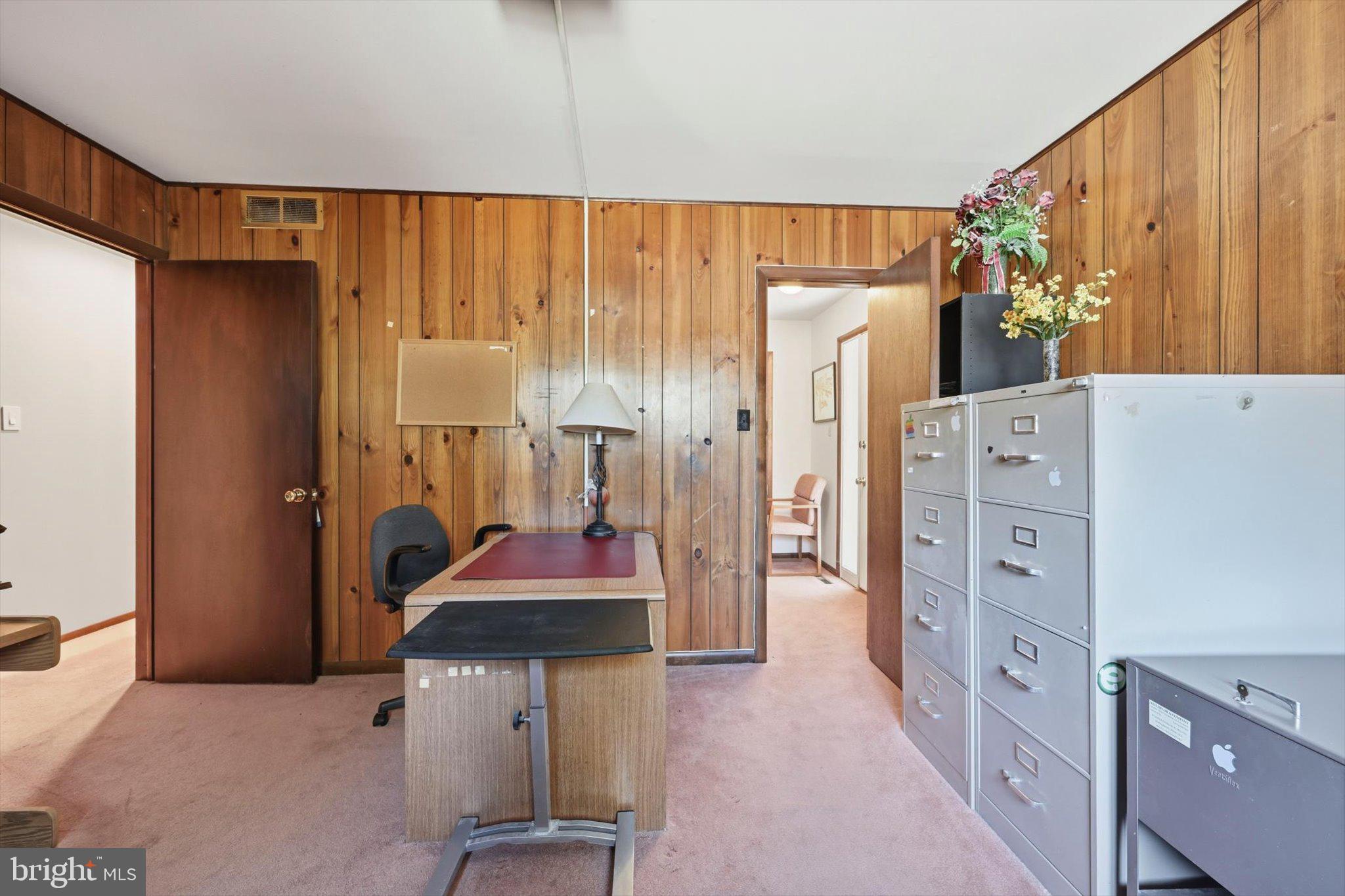 WELLINGTON DOWNES - Residential