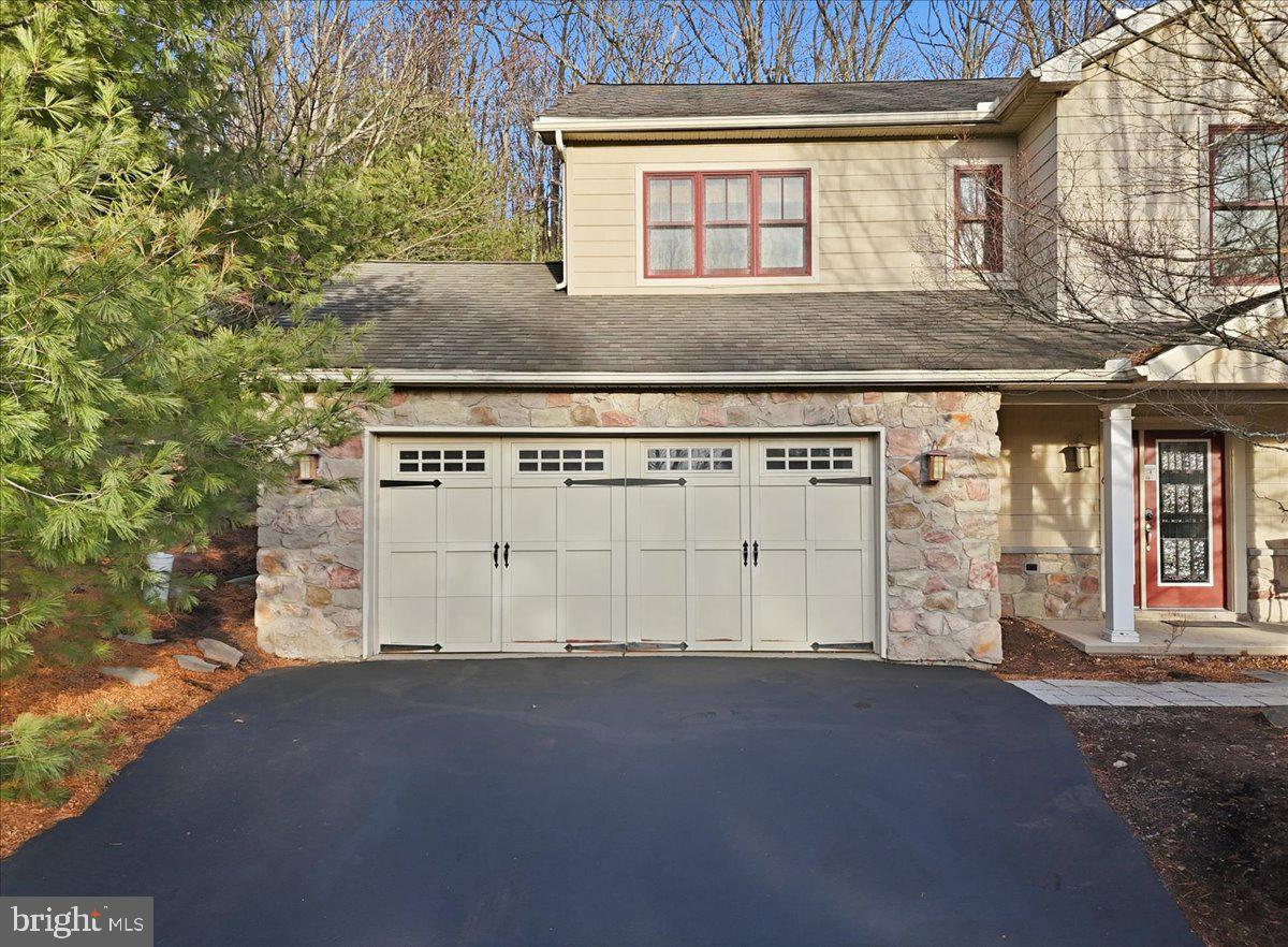 LAURELWOODS II - Residential