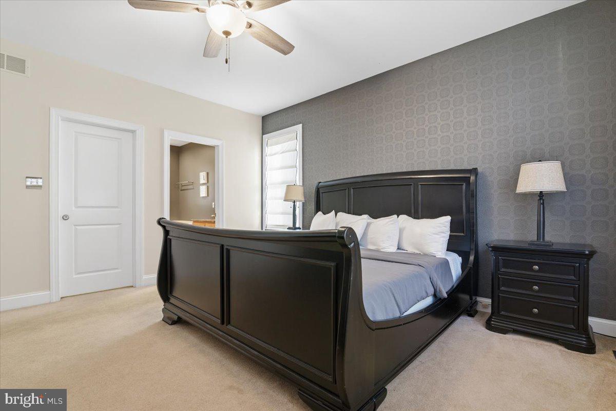 LAURELWOODS II - Residential