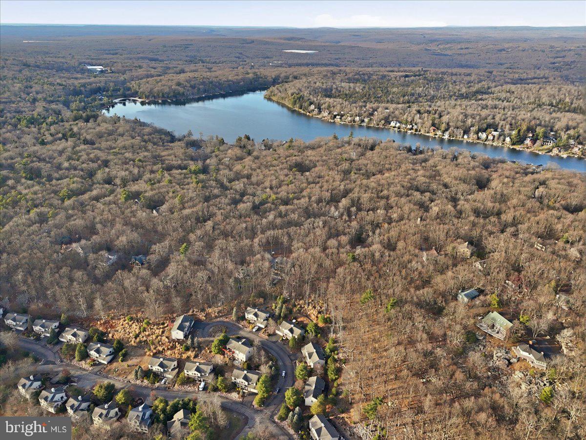 LAURELWOODS II - Residential