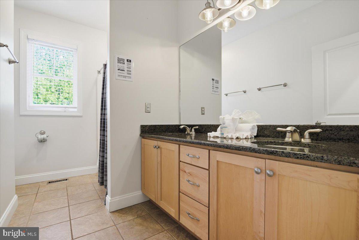 LAURELWOODS II - Residential