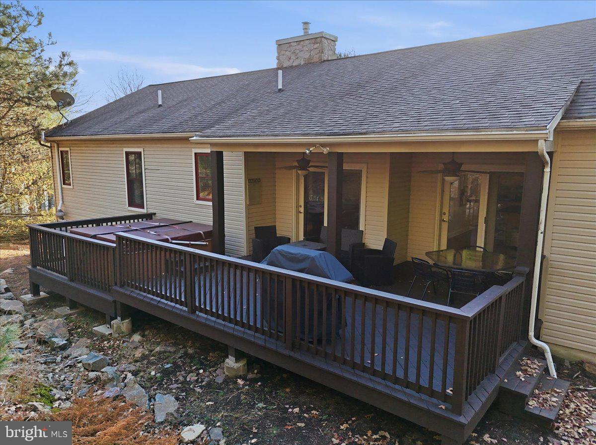 LAURELWOODS II - Residential