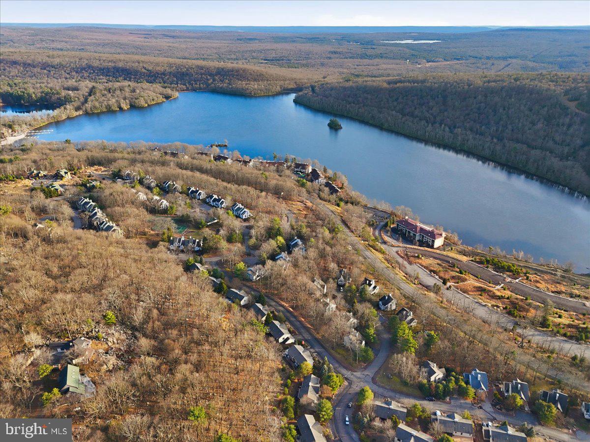 LAURELWOODS II - Residential