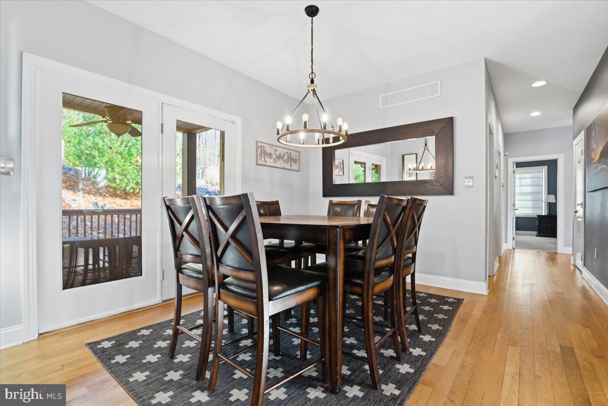 LAURELWOODS II - Residential
