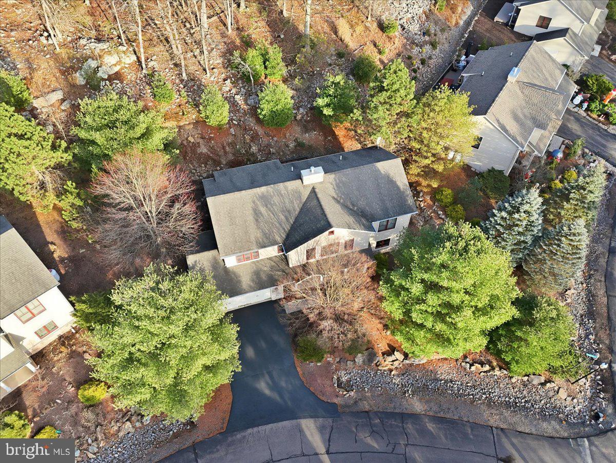 LAURELWOODS II - Residential