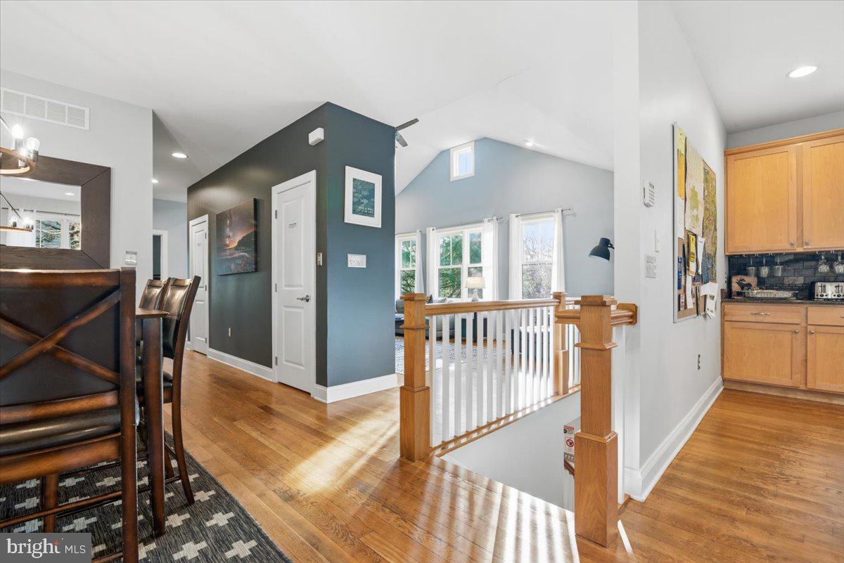 LAURELWOODS II - Residential