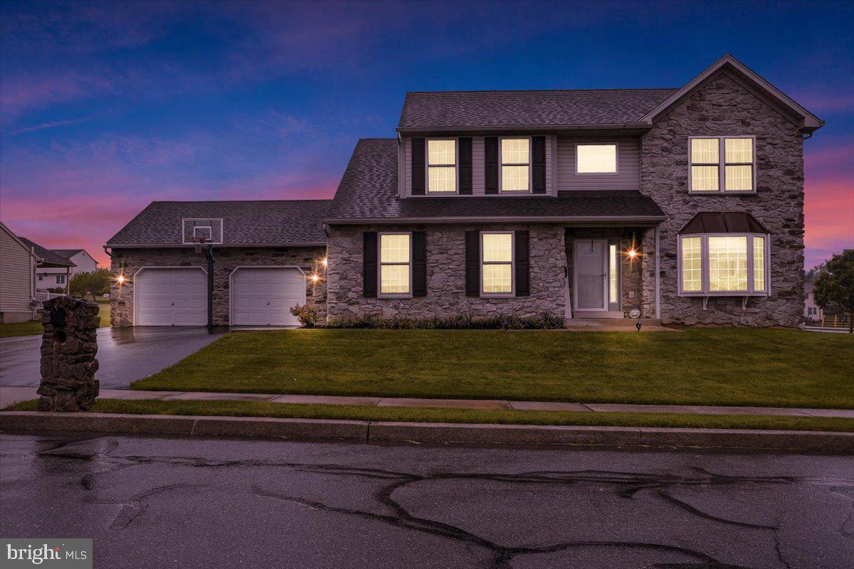 101 PRIMROSE LANE