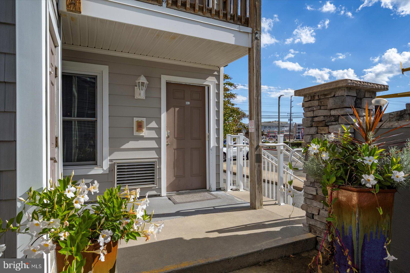 14001 COASTAL HIGHWAY 128