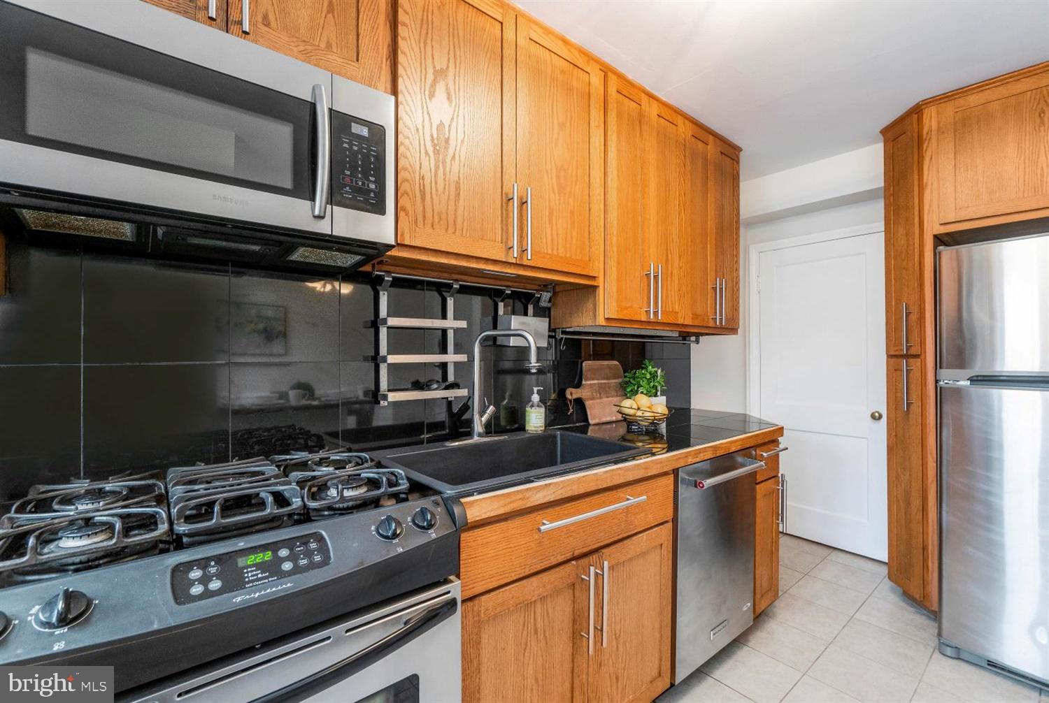 RIDGELEIGH - Residential