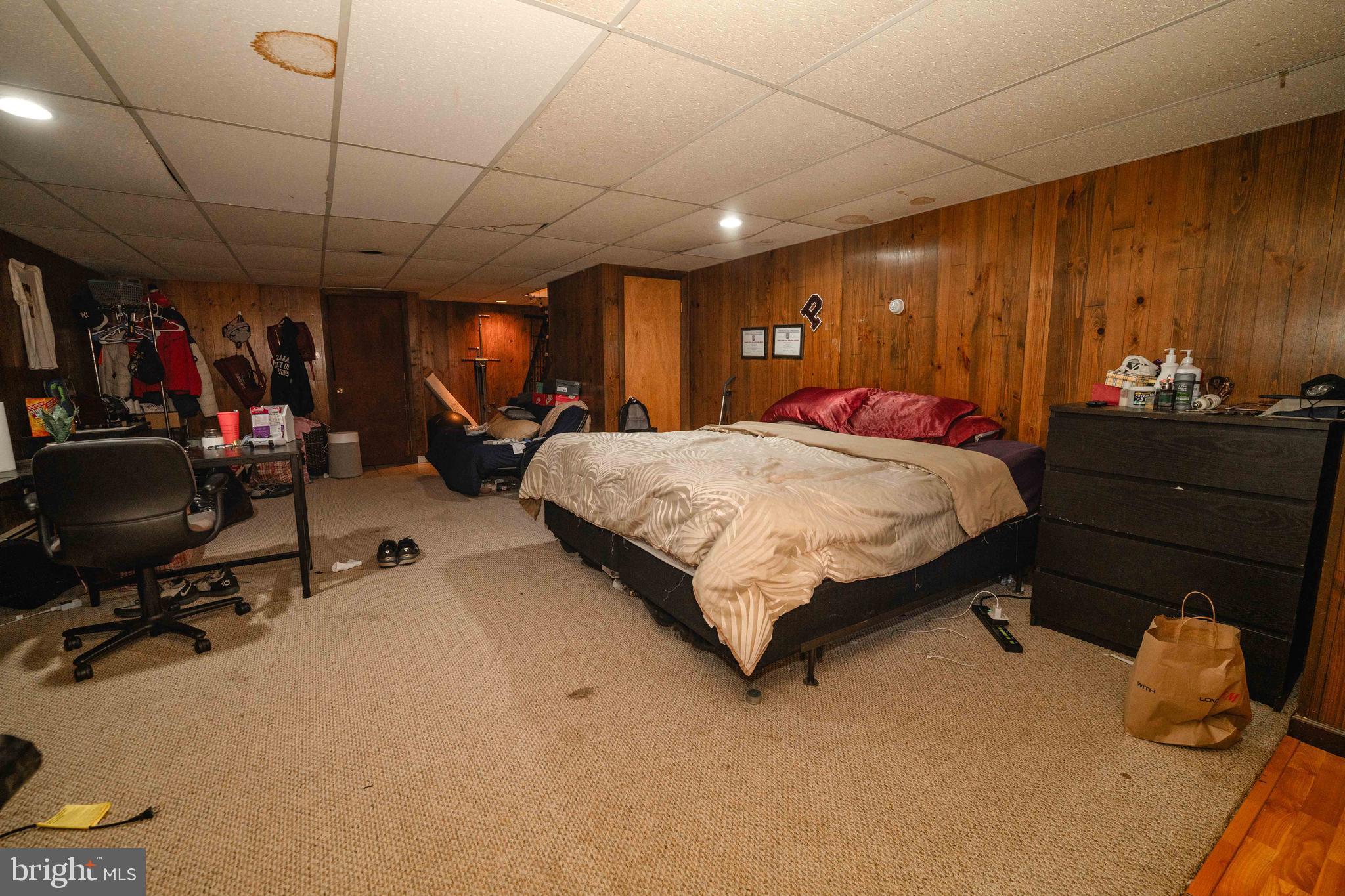 WALNUT RIDGE ESTS - Residential