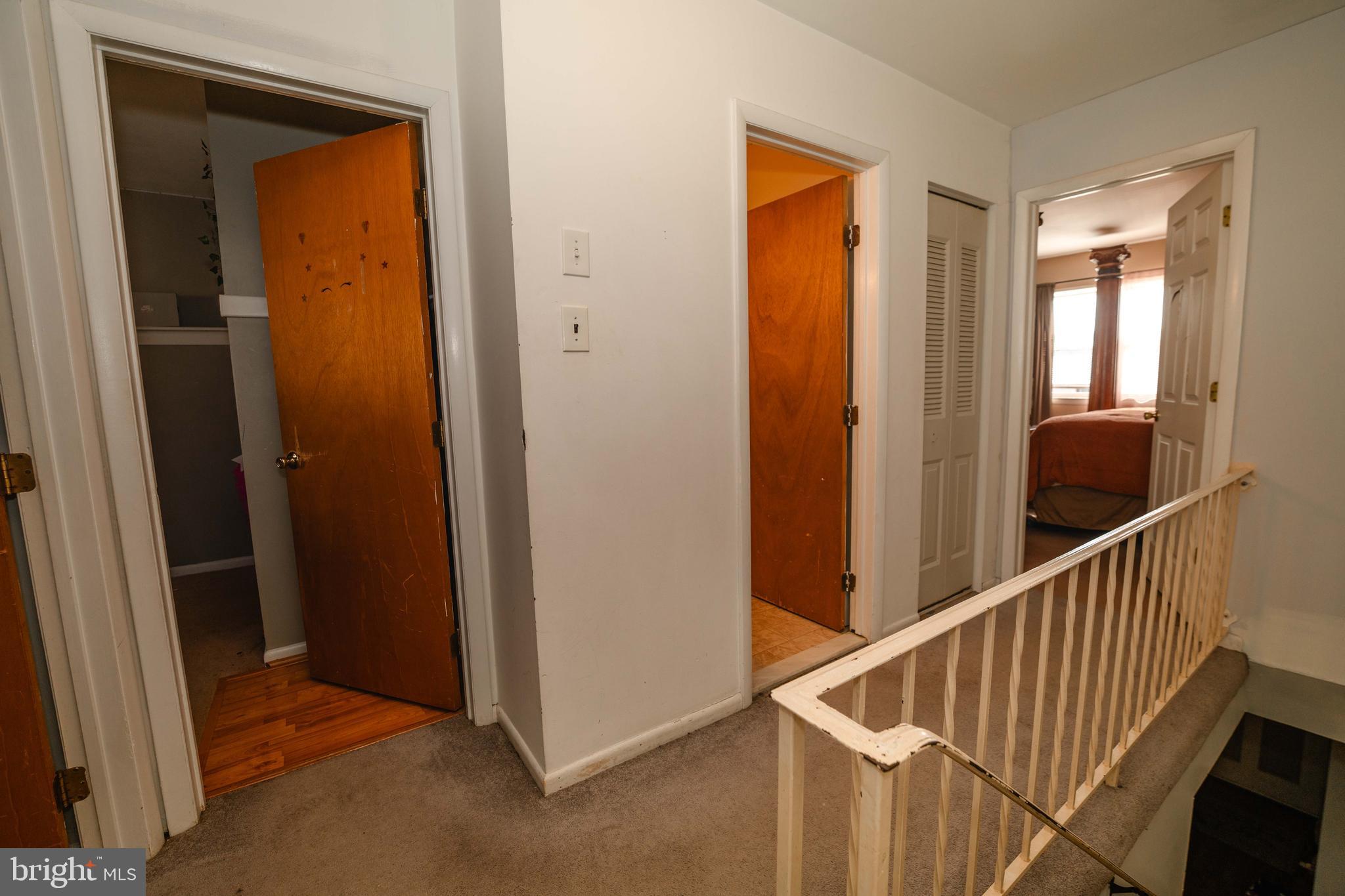 WALNUT RIDGE ESTS - Residential