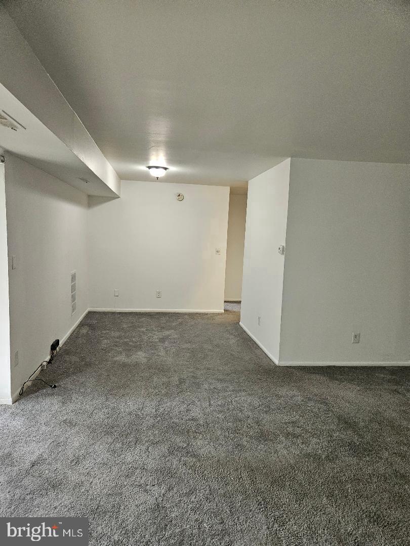 FRENCHMANS CREEK - Residential Lease