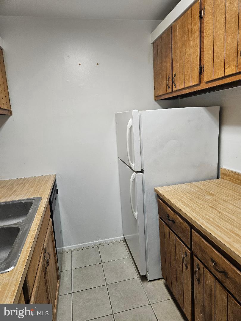 FRENCHMANS CREEK - Residential Lease