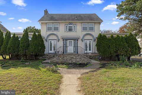 824 LINDALE AVENUE DREXEL HILL PA 19026