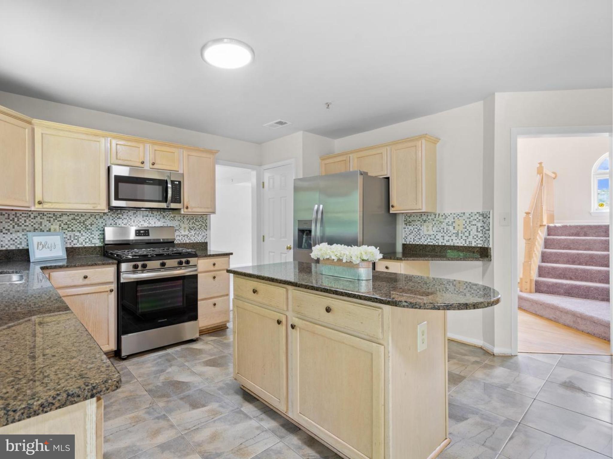 WOOD POINTE - Residential