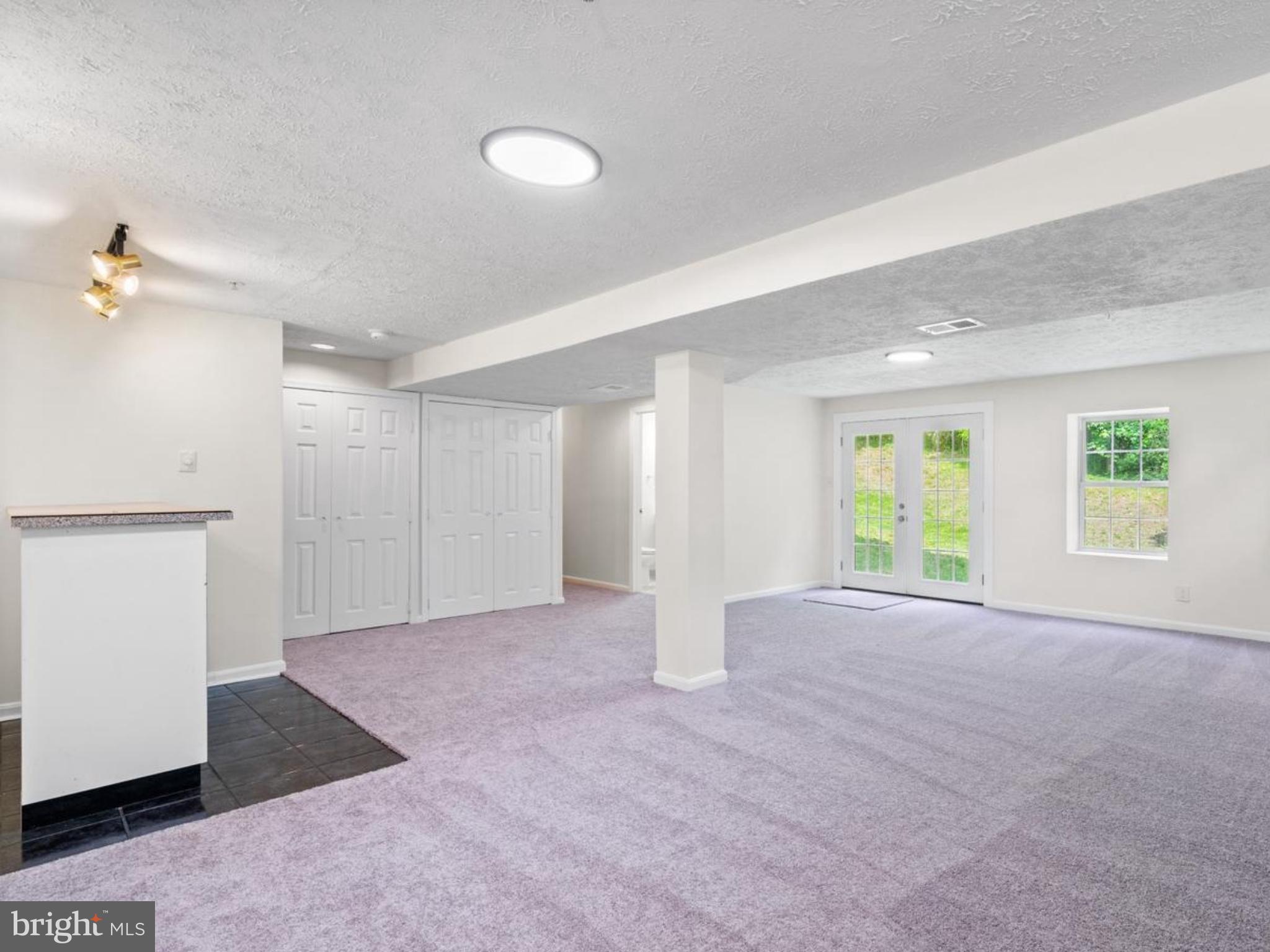 WOOD POINTE - Residential