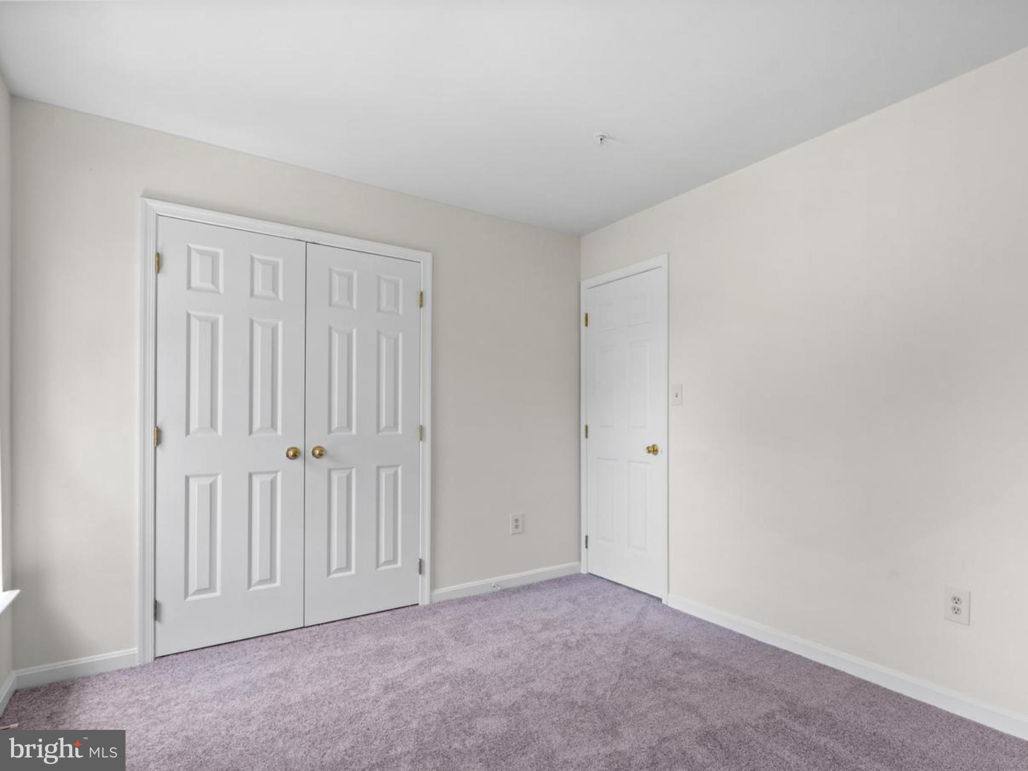 WOOD POINTE - Residential