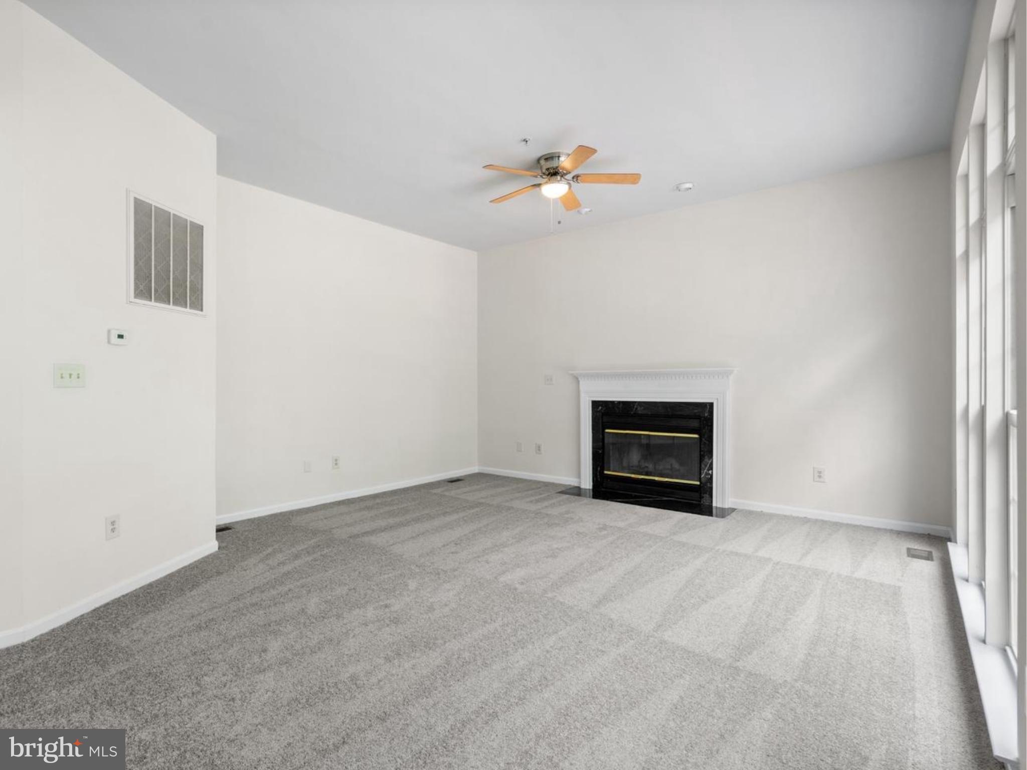 WOOD POINTE - Residential