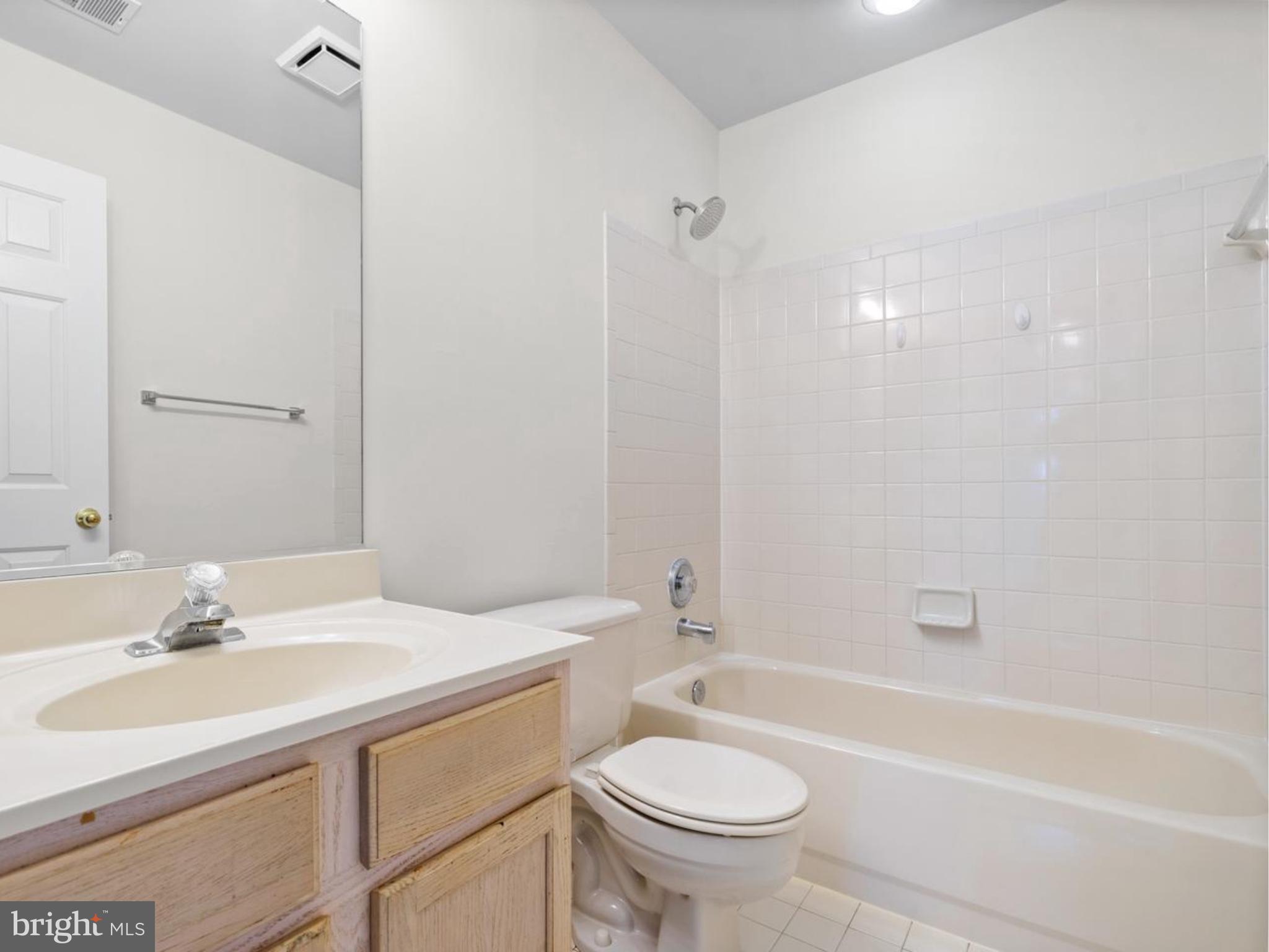 WOOD POINTE - Residential