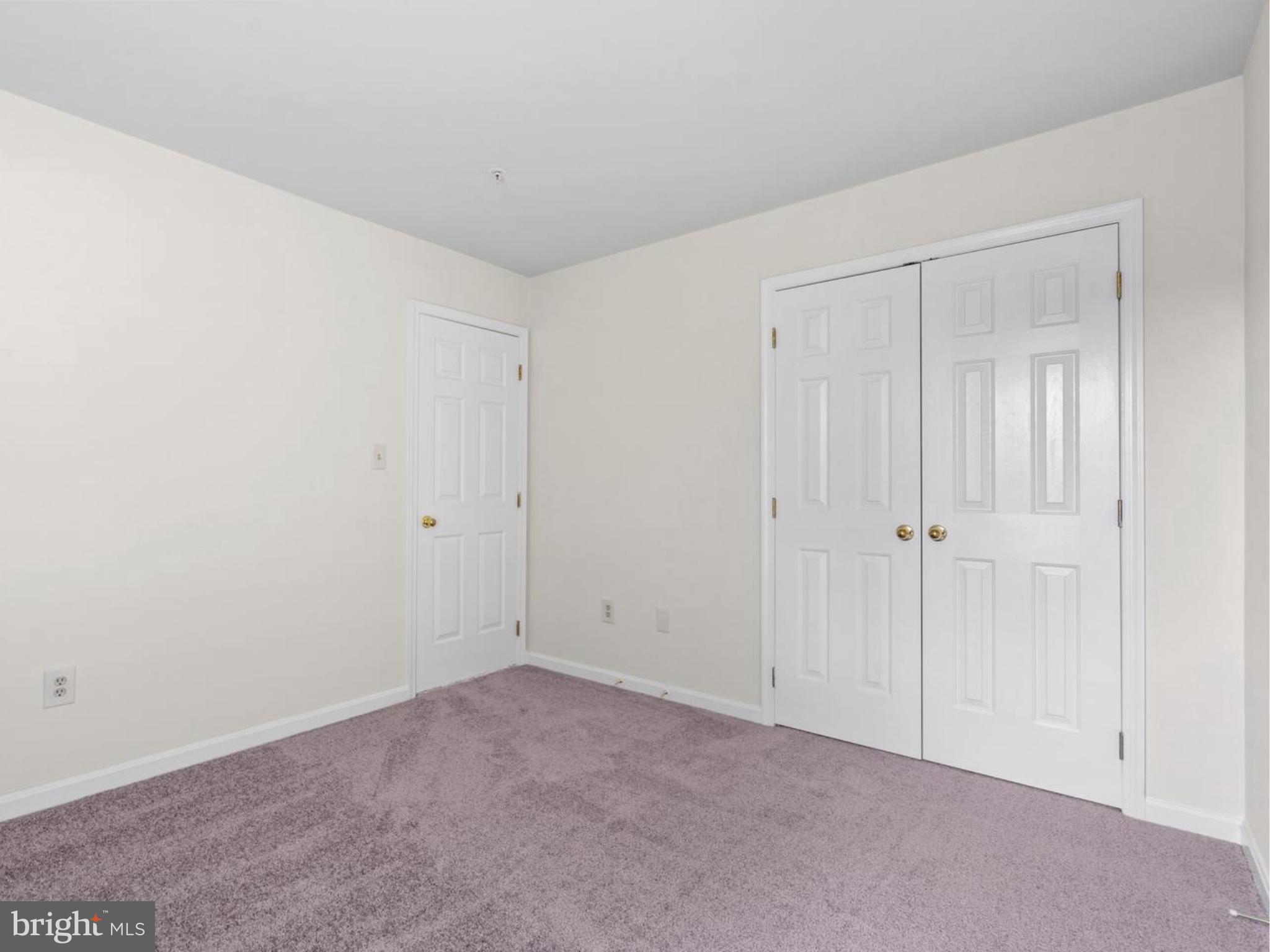 WOOD POINTE - Residential