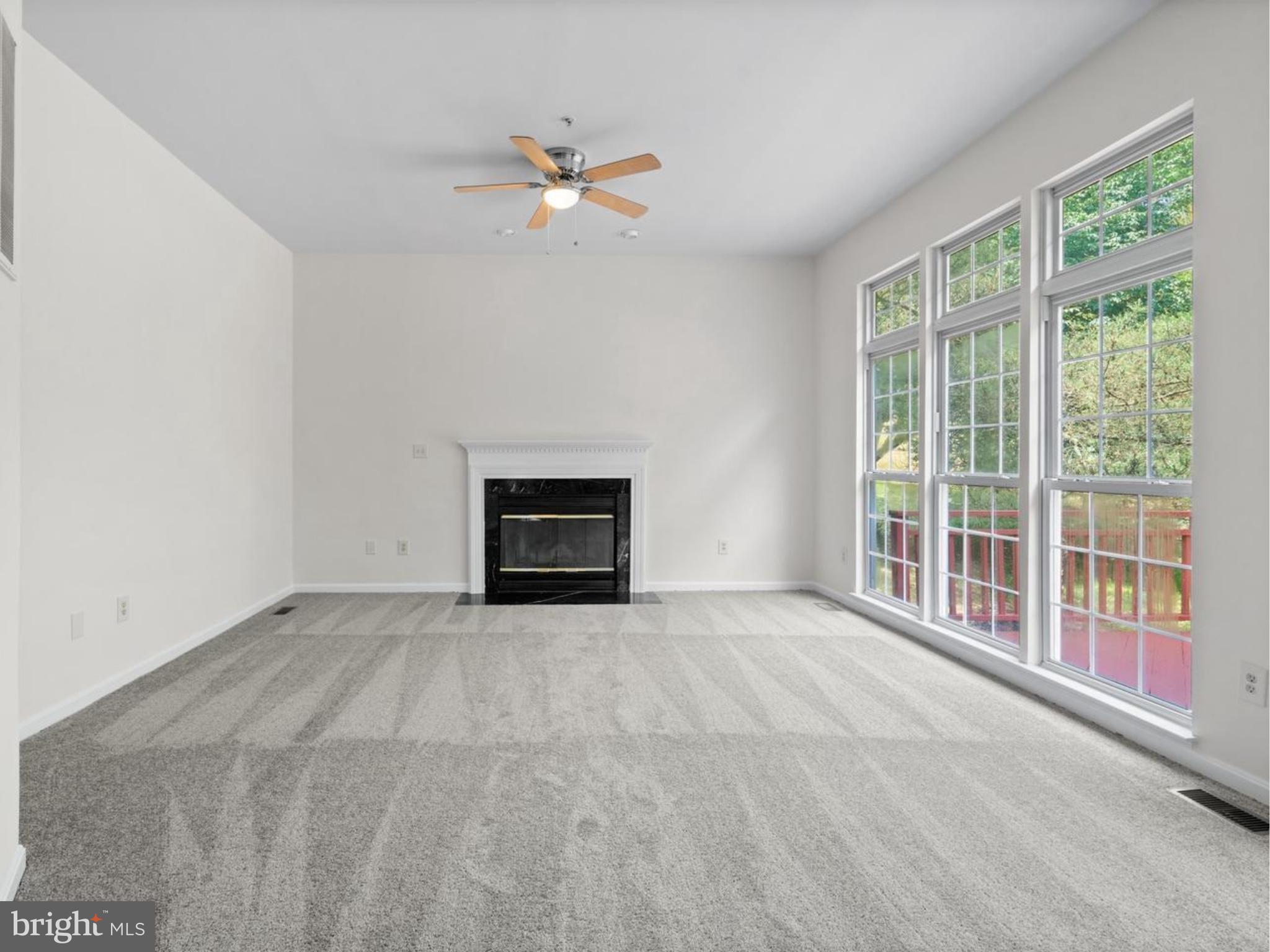 WOOD POINTE - Residential