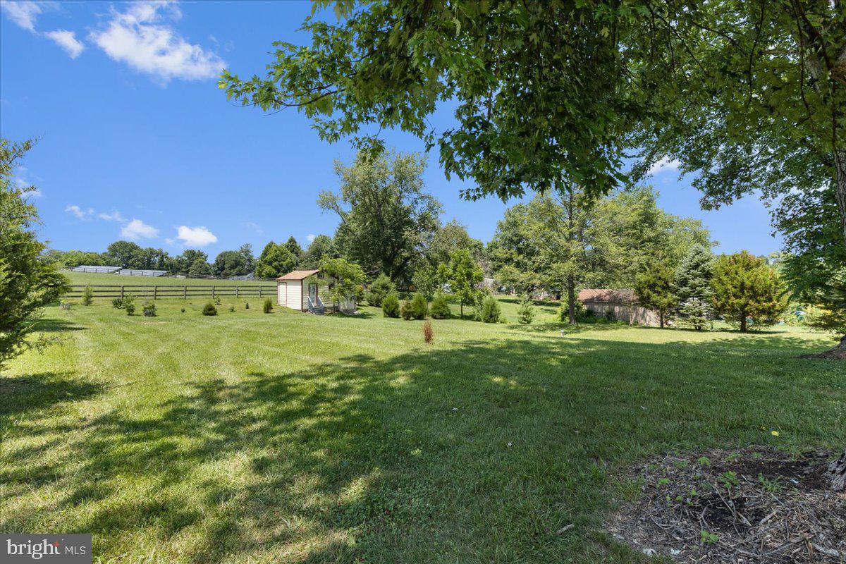 FULTON ESTATES - Residential