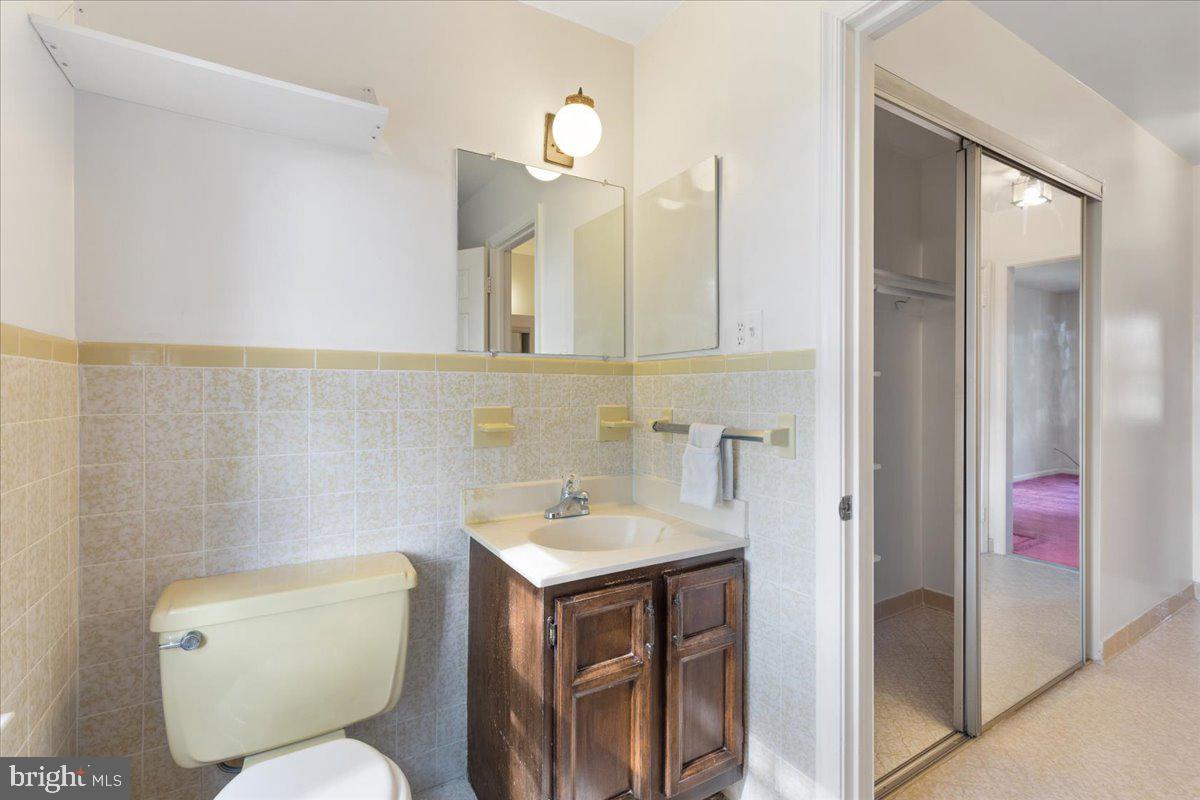 FULTON ESTATES - Residential