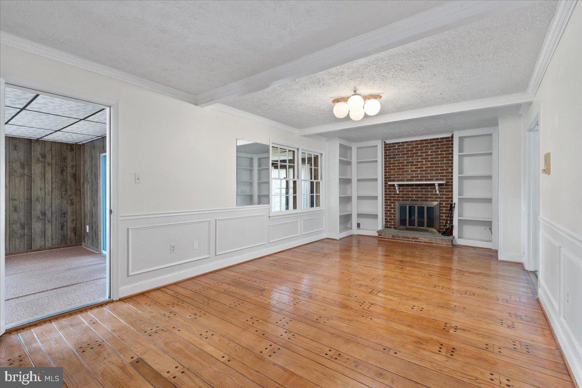 FULTON ESTATES - Residential